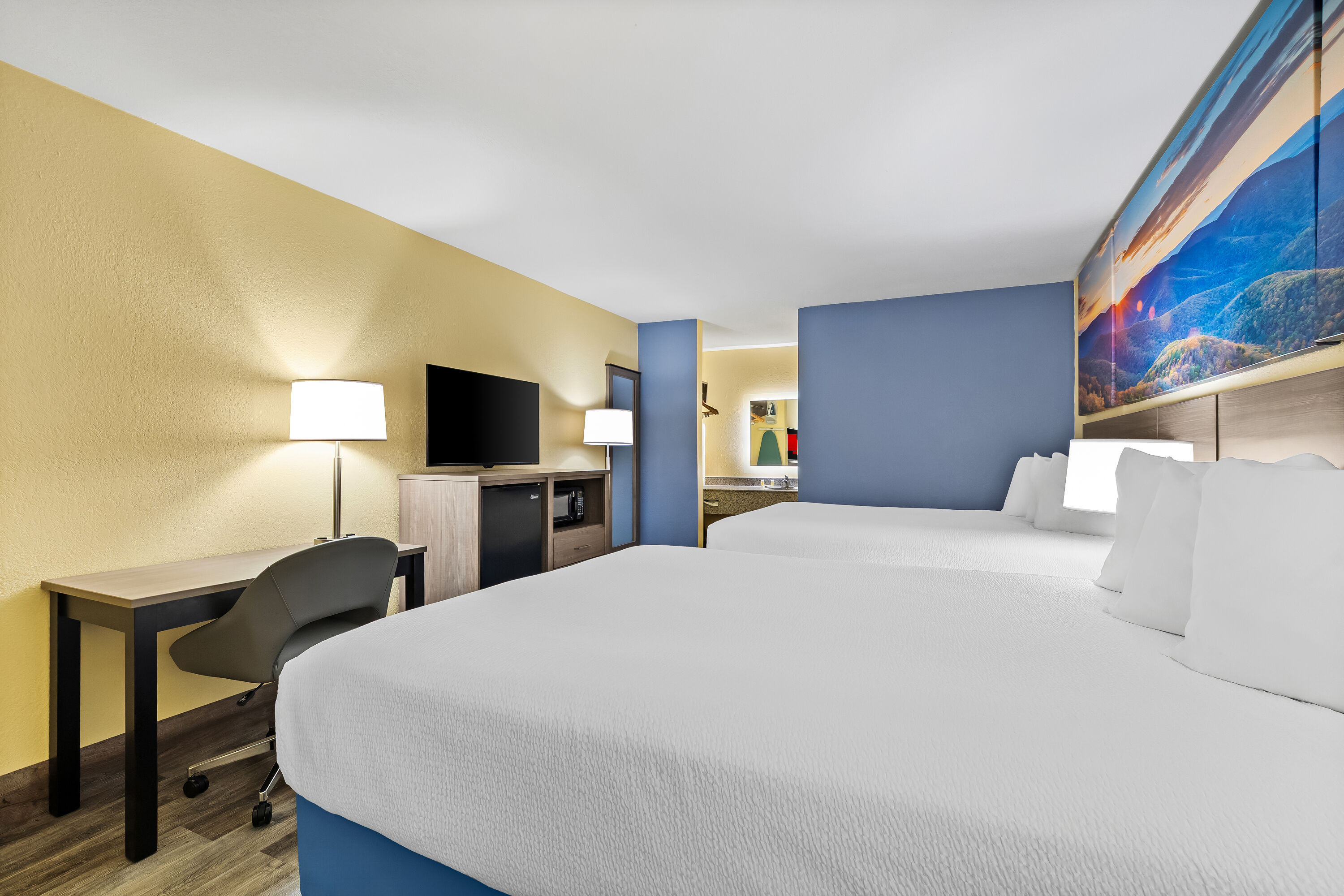 Double bed guest room at the Days Inn by Wyndham Cleveland TN in Cleveland, Tennessee