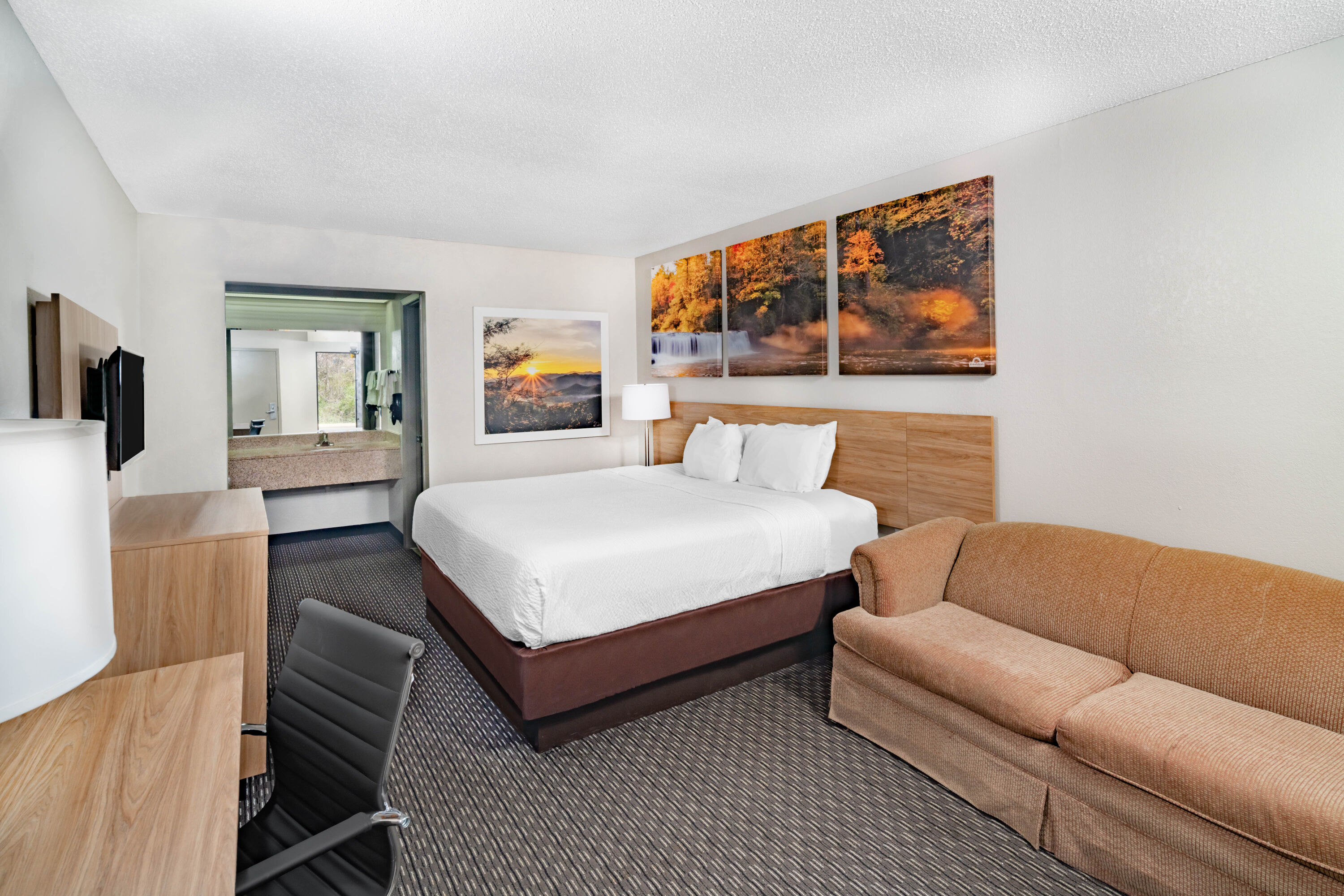 Guest room at the Days Inn by Wyndham Cookeville in Cookeville, Tennessee