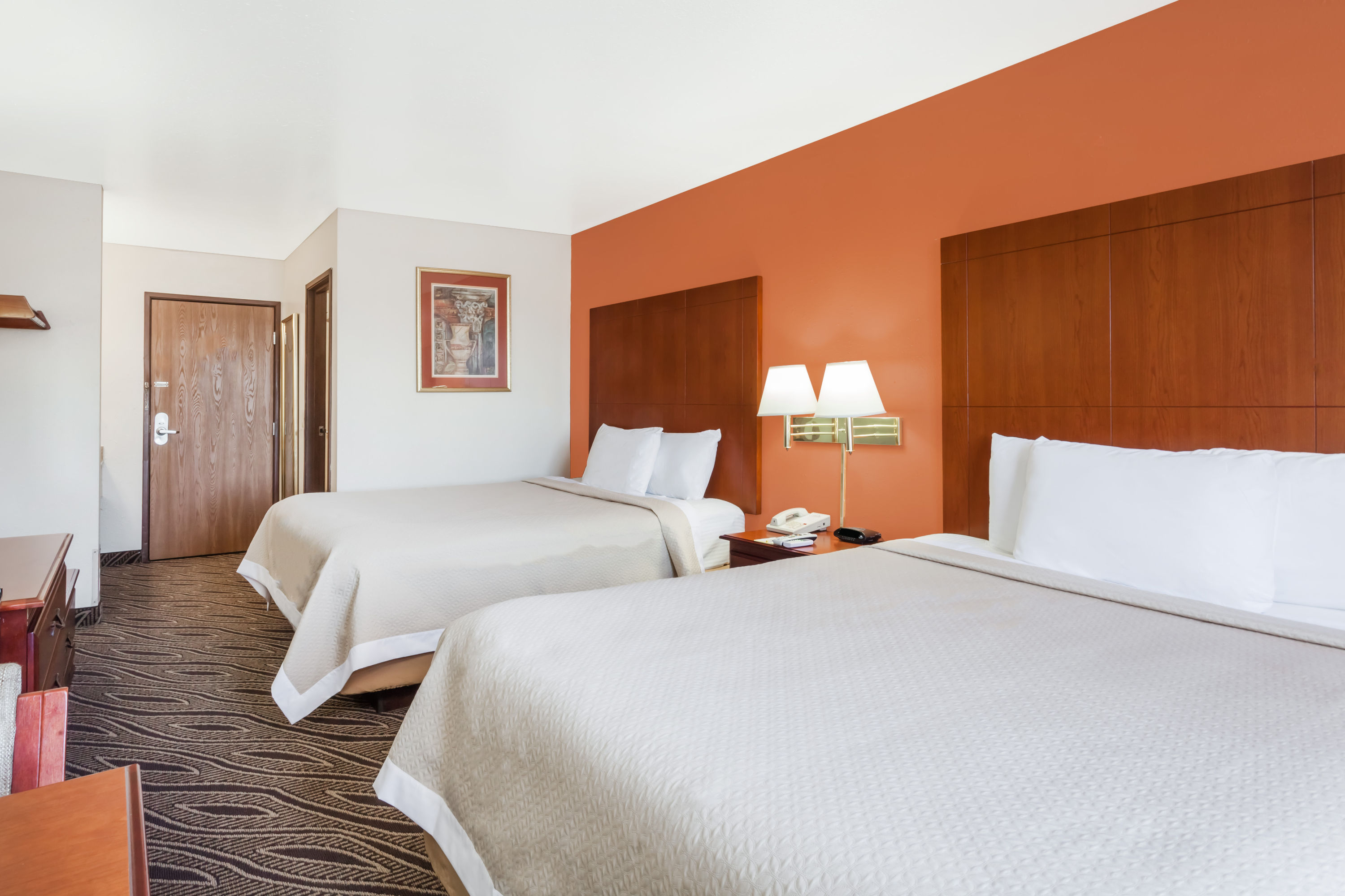 Guest room at the Days Inn by Wyndham Dyersburg in Dyersburg, Tennessee