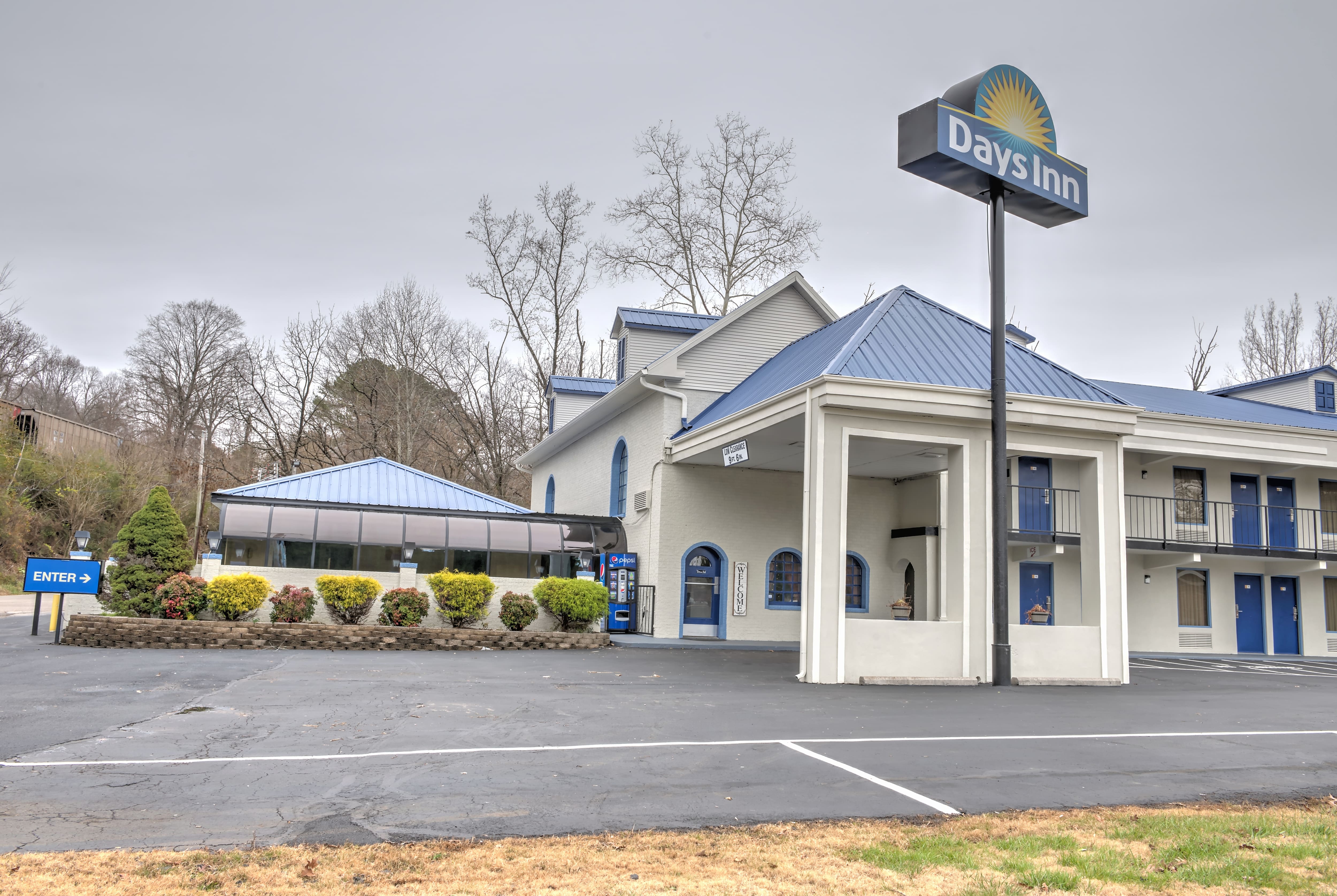 Days Inn by Wyndham Harriman venue photograph.