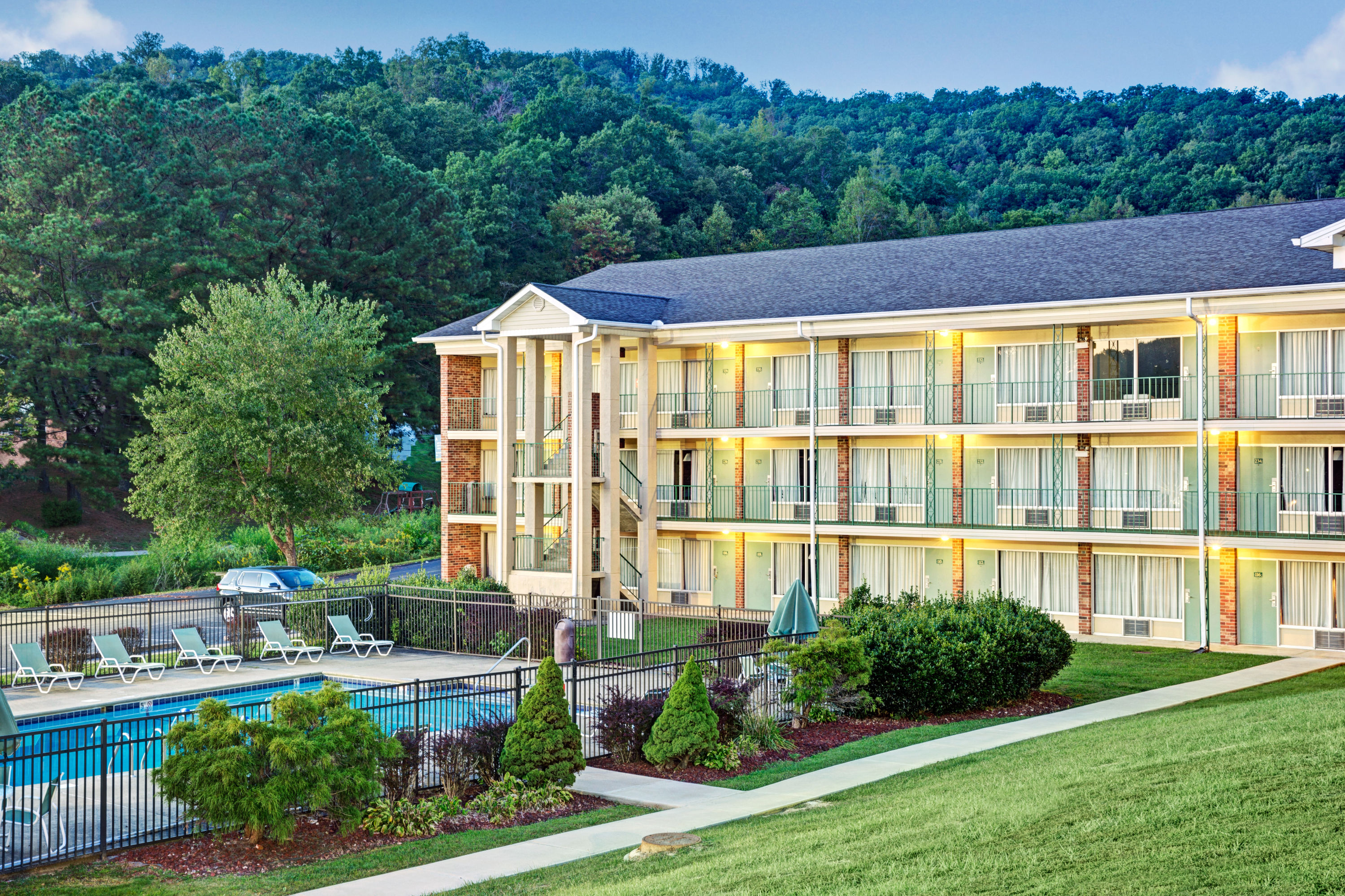 Days Inn by Wyndham Jellico Tennessee State Line Jellico, TN Hotels