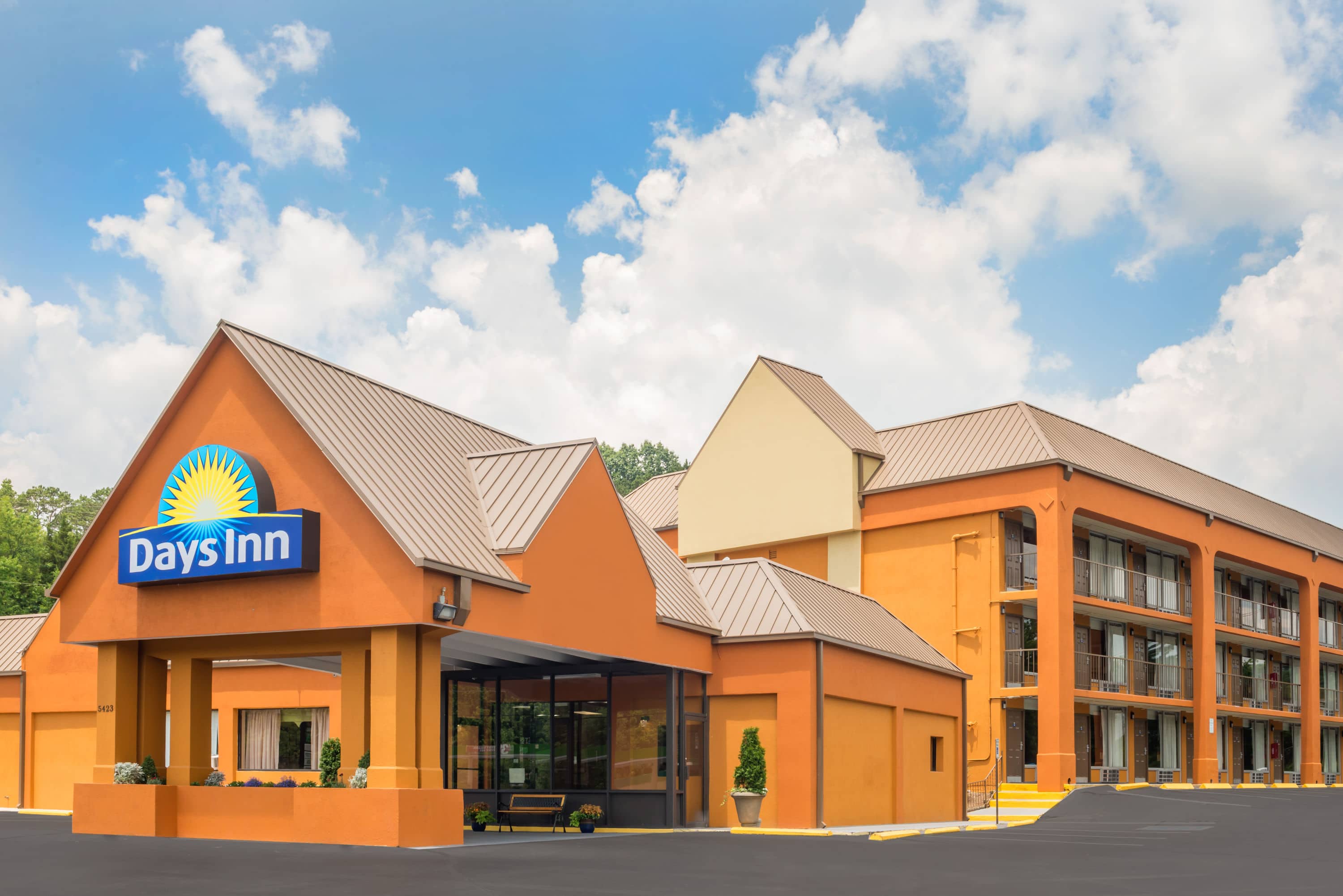 Days Inn By Wyndham Knoxville East Knoxville Tn Hotels - 
