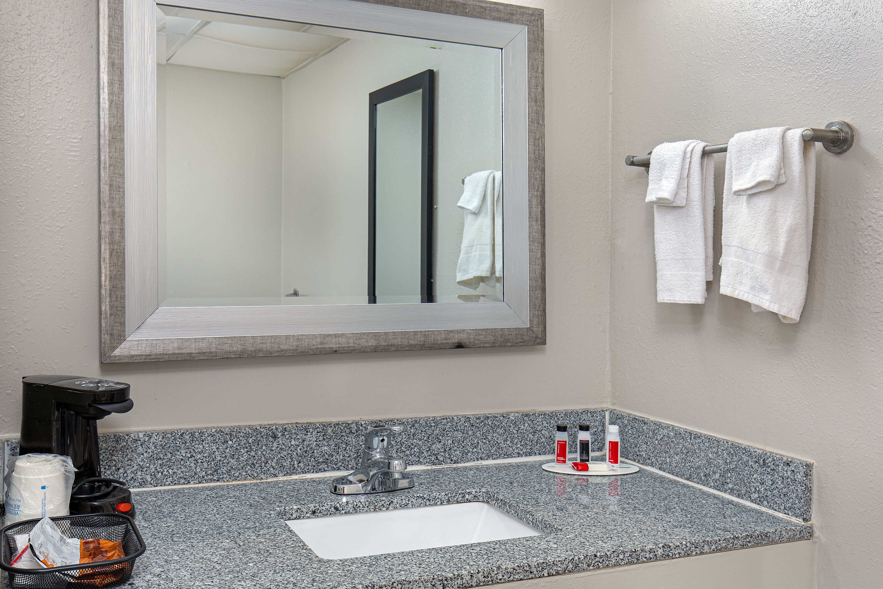 Guest room bath at the Days Inn by Wyndham Knoxville North in Knoxville, Tennessee