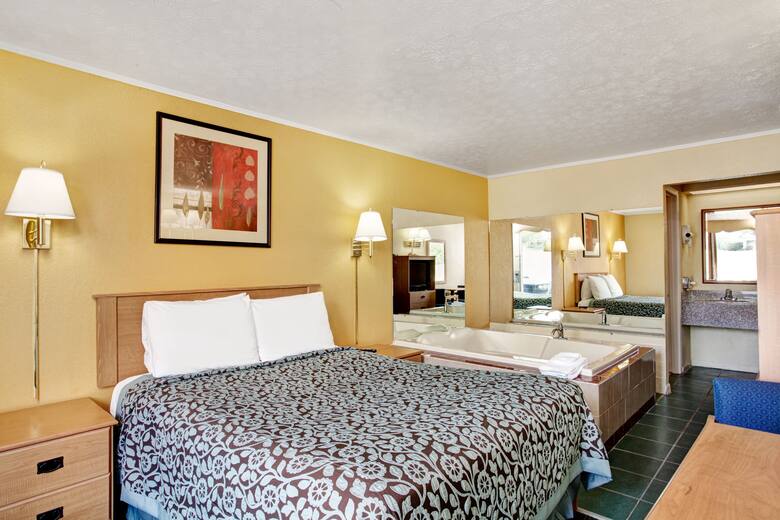 Guest room at the Days Inn Knoxville West in Knoxville, Tennessee