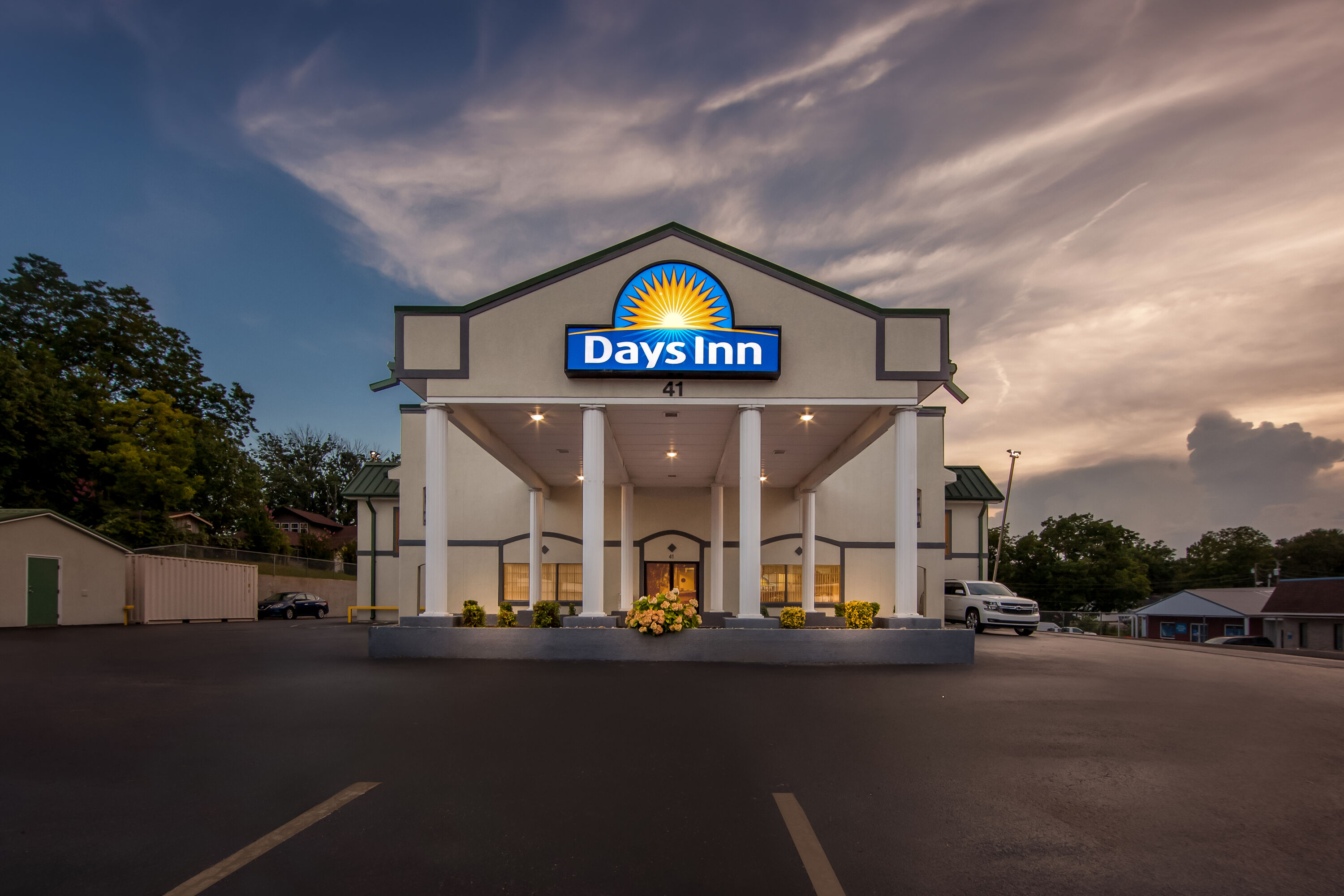 Exterior Night Image of Days Inn by Wyndham Lexington hotel in Lexington, Tennessee