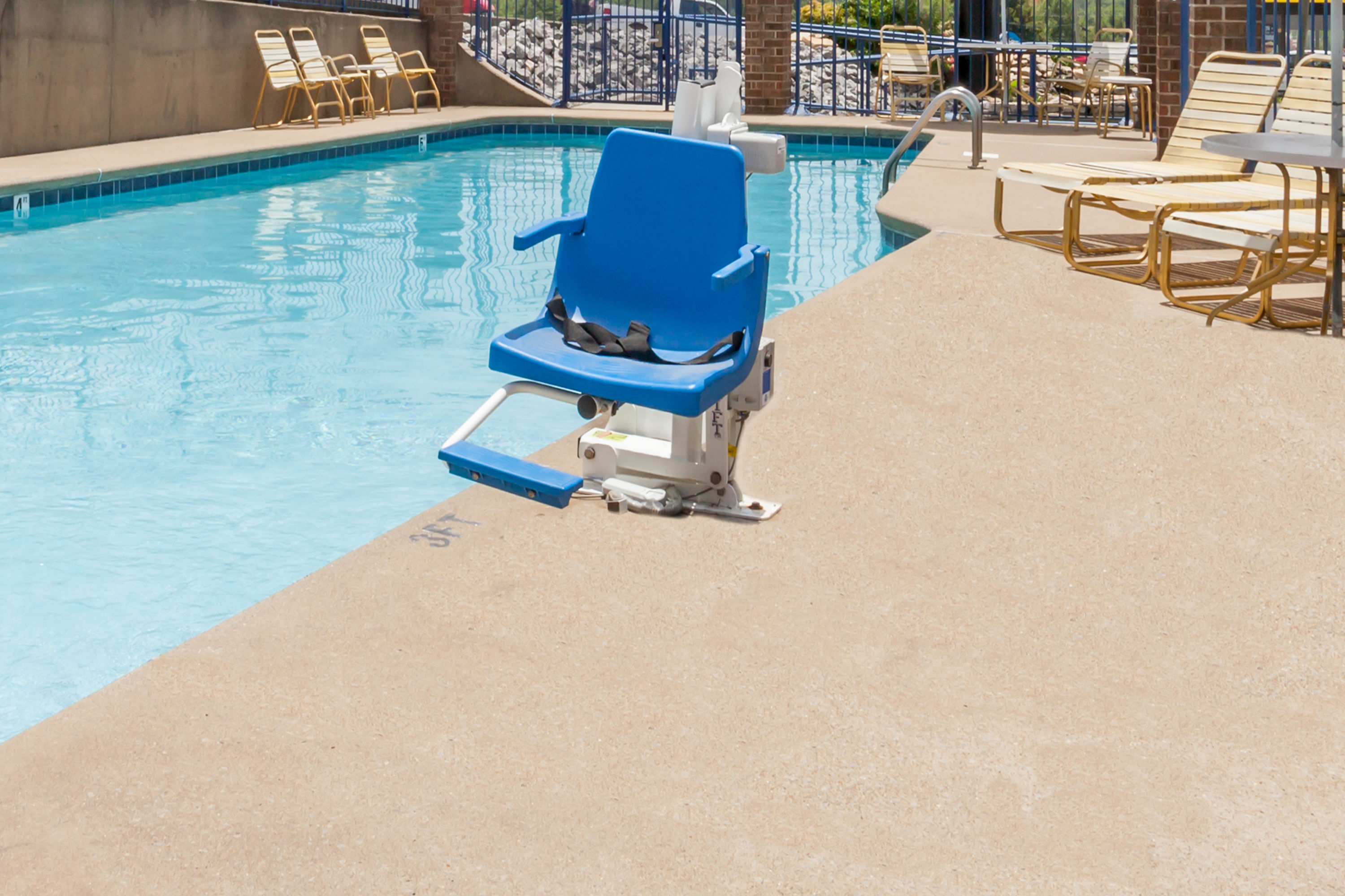 Pool at the Days Inn by Wyndham Nashville North/Opryland Area in Nashville, Tennessee