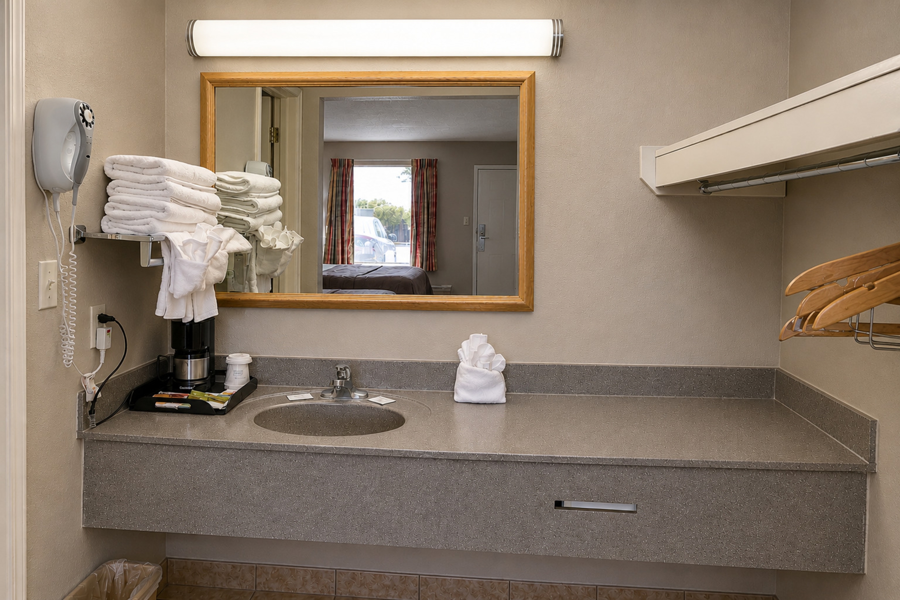 Guest room bath at the Days Inn by Wyndham Apple Valley Pigeon Forge/Sevierville in Sevierville, Tennessee