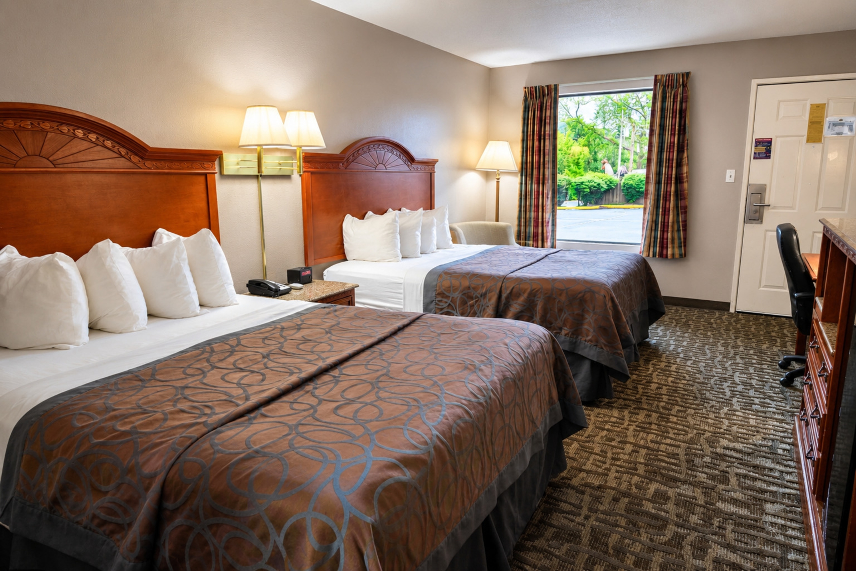 Guest room at the Days Inn by Wyndham Apple Valley Pigeon Forge/Sevierville in Sevierville, Tennessee