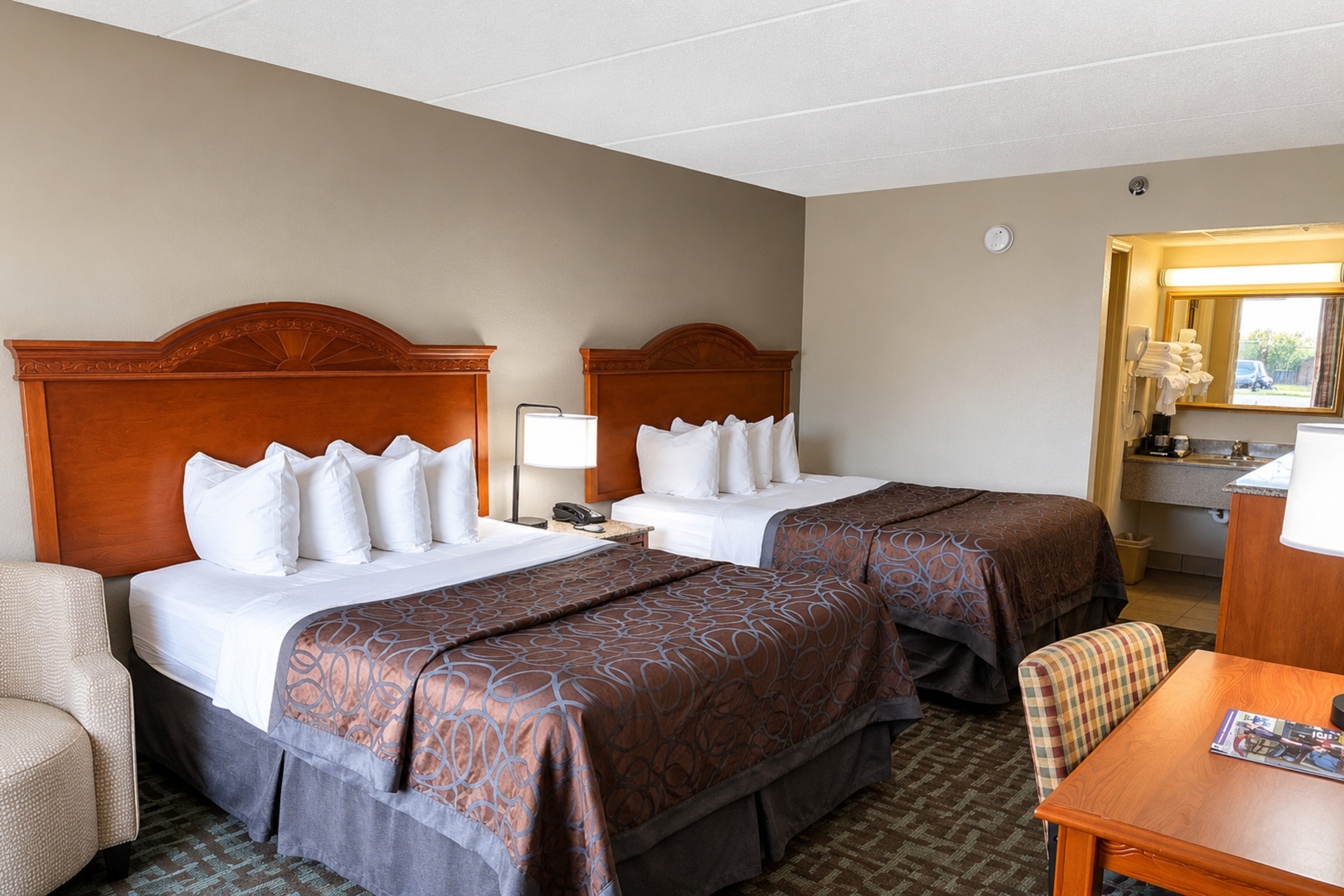 Guest room at the Days Inn by Wyndham Apple Valley Pigeon Forge/Sevierville in Sevierville, Tennessee