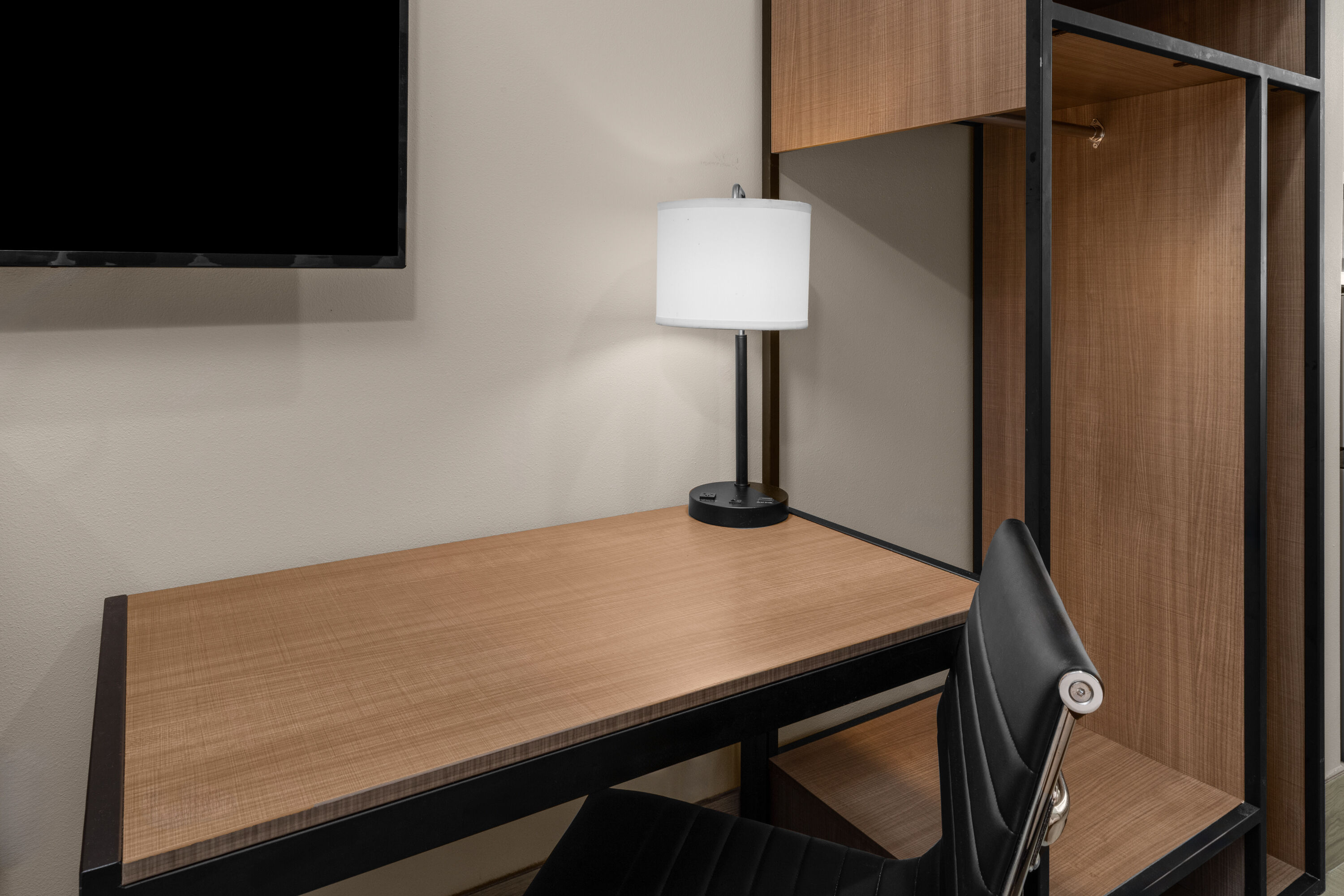 Guest room at the Days Inn by Wyndham Aransas Pass in Aransas Pass, Texas