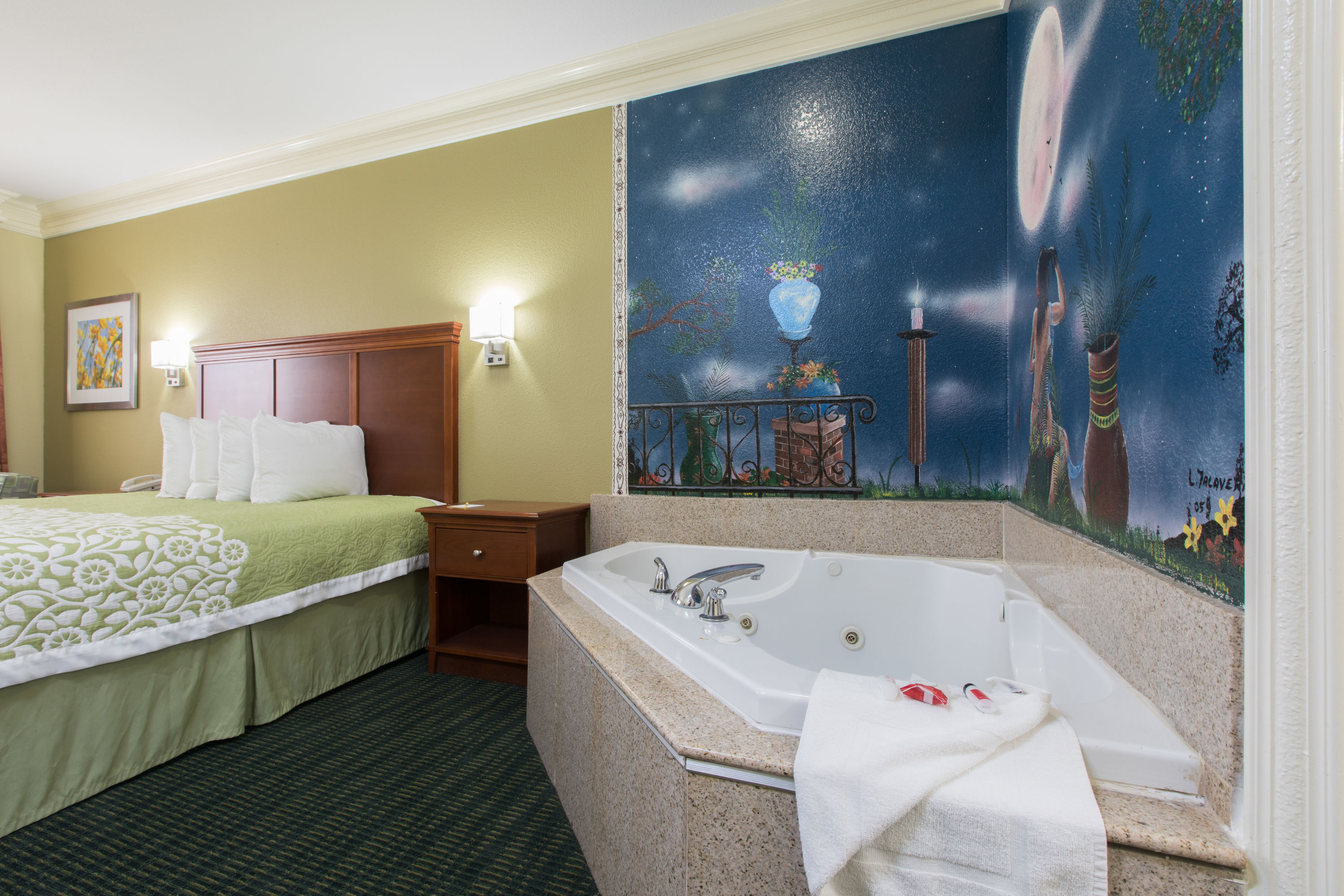 Days Inn & Suites by Wyndham Big Spring suite in Big Spring, Texas