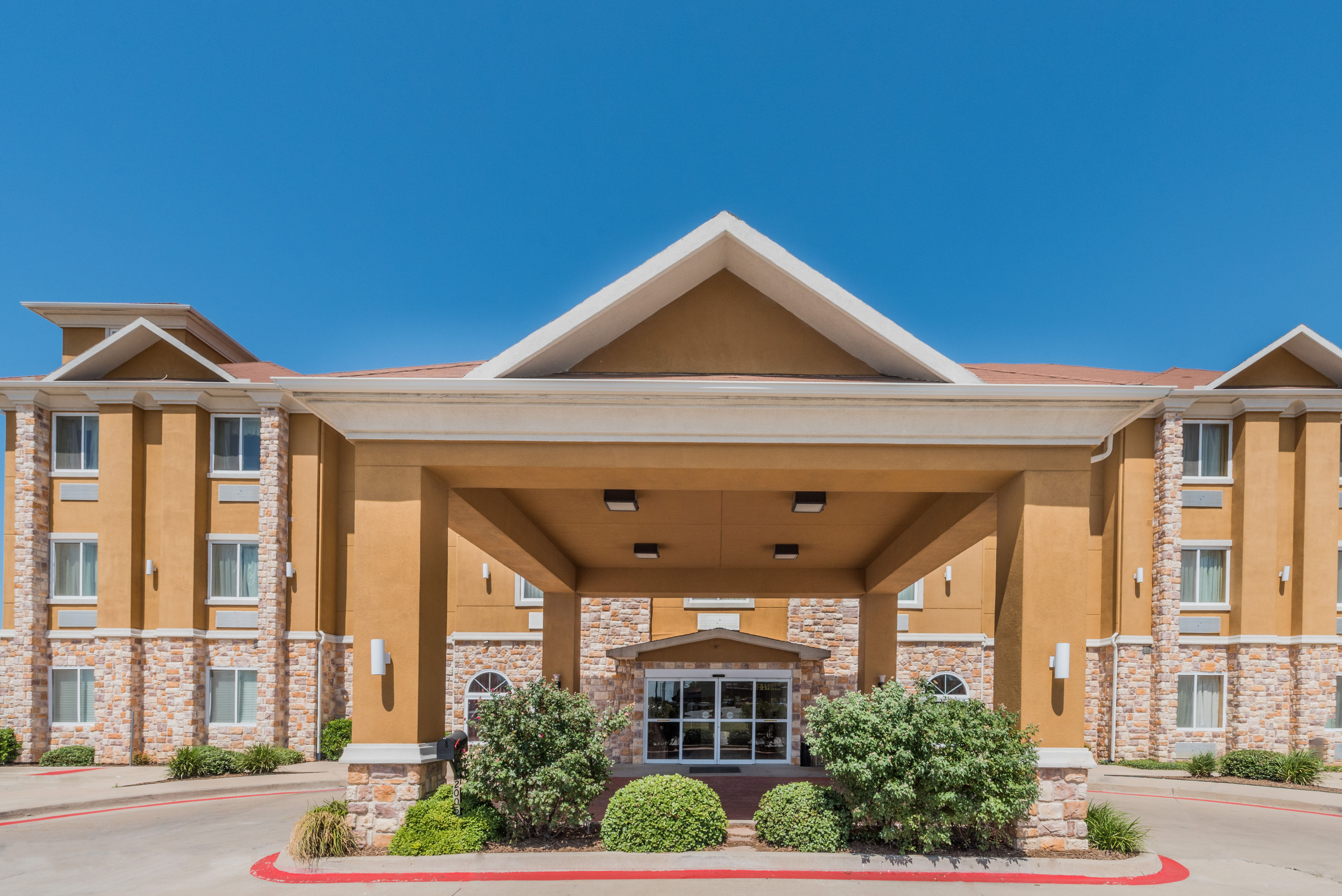 Days Inn Suites by Wyndham Cleburne TX Cleburne TX Hotels
