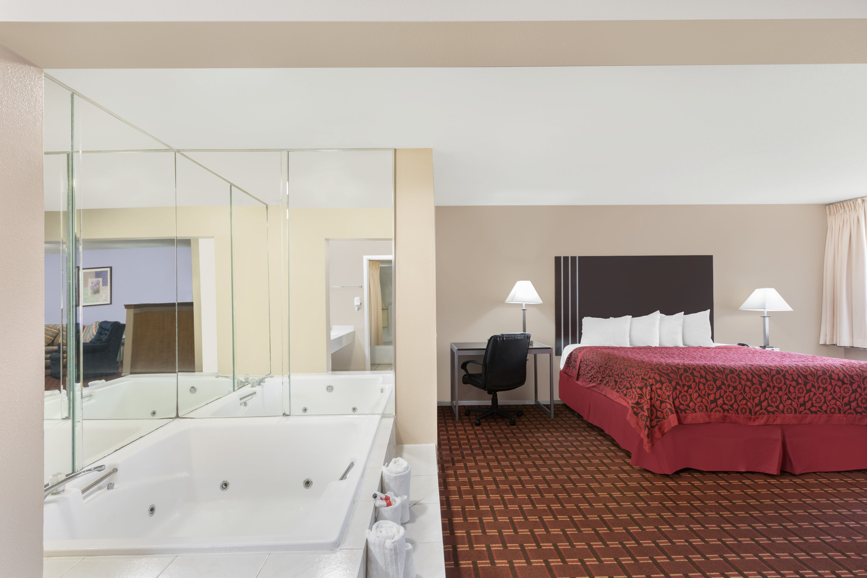 Days Inn By Wyndham College Station University Drive