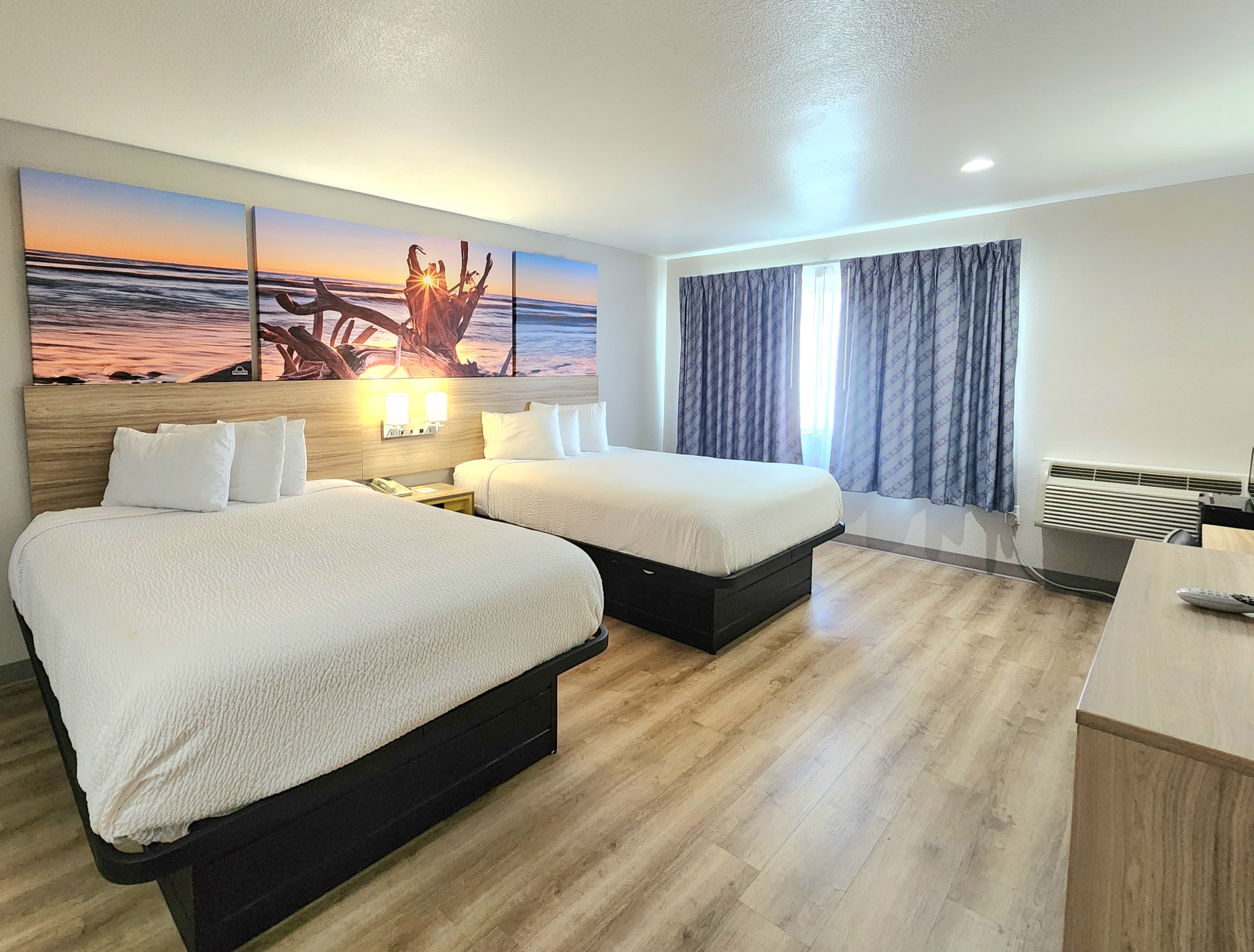 Days Inn &Suites by Wyndham Corpus Christi Central