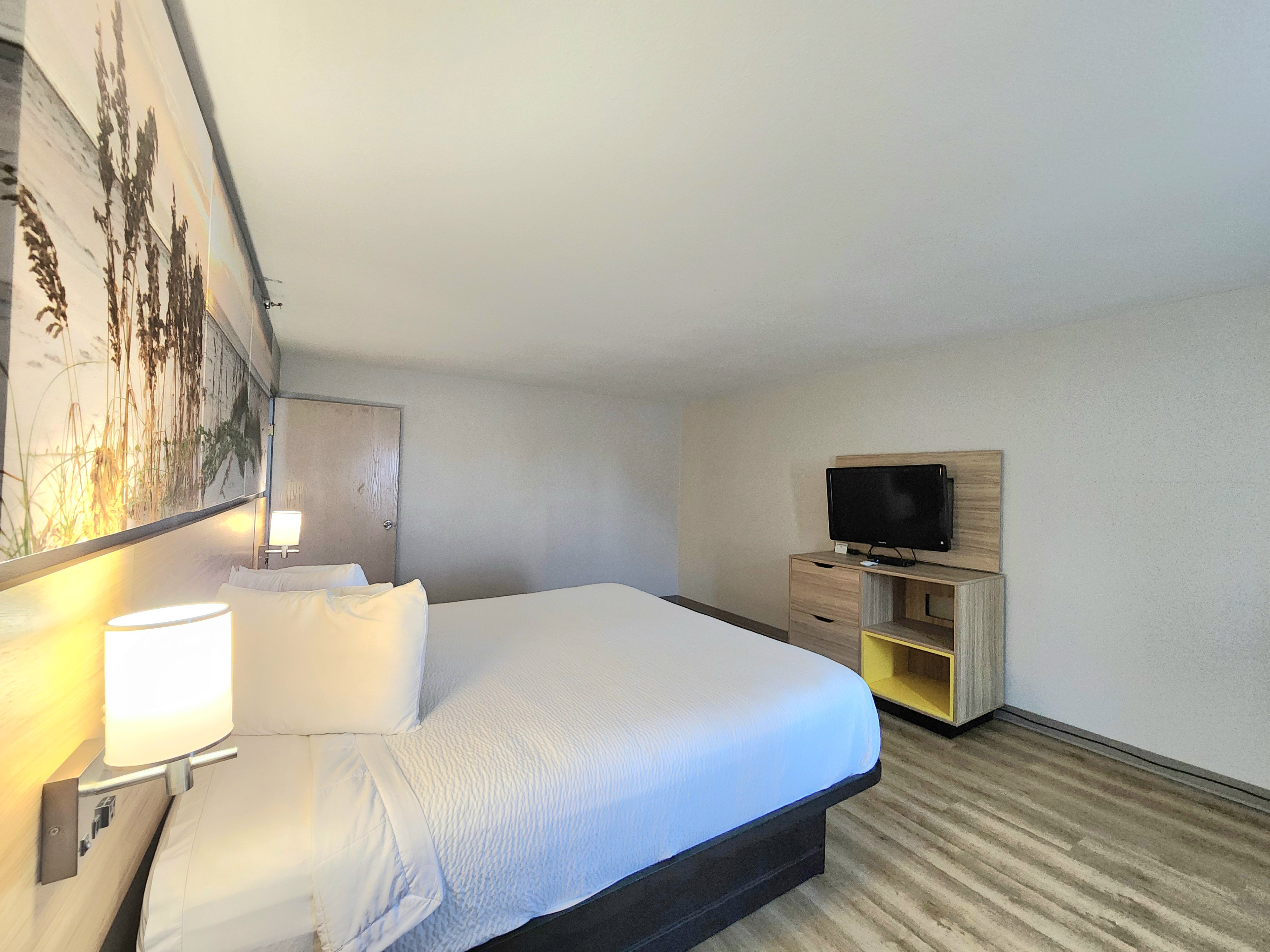 Guest room at the Days Inn & Suites by Wyndham Corpus Christi Central in Corpus Christi, Texas