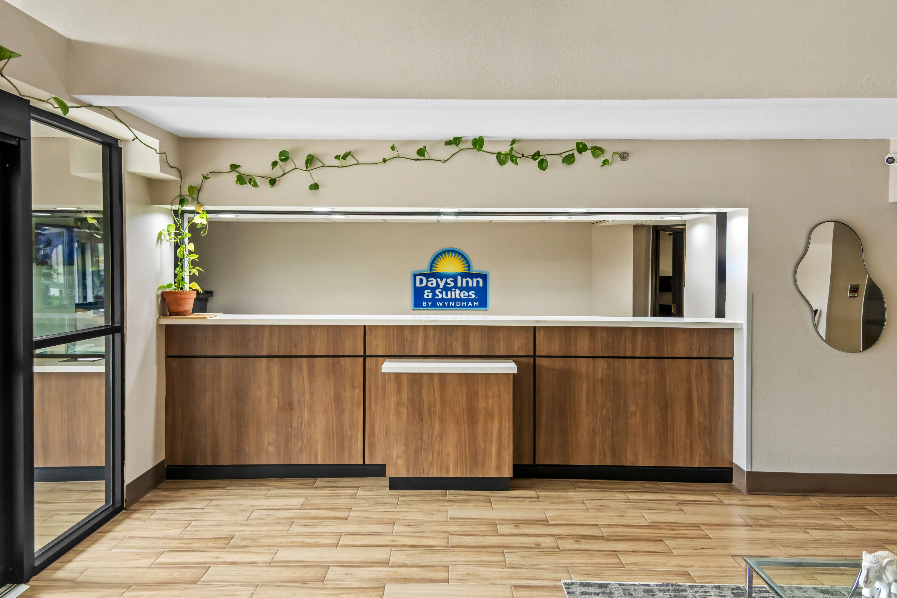 Days Inn & Suites by Wyndham DeSoto reception in DeSoto, Texas