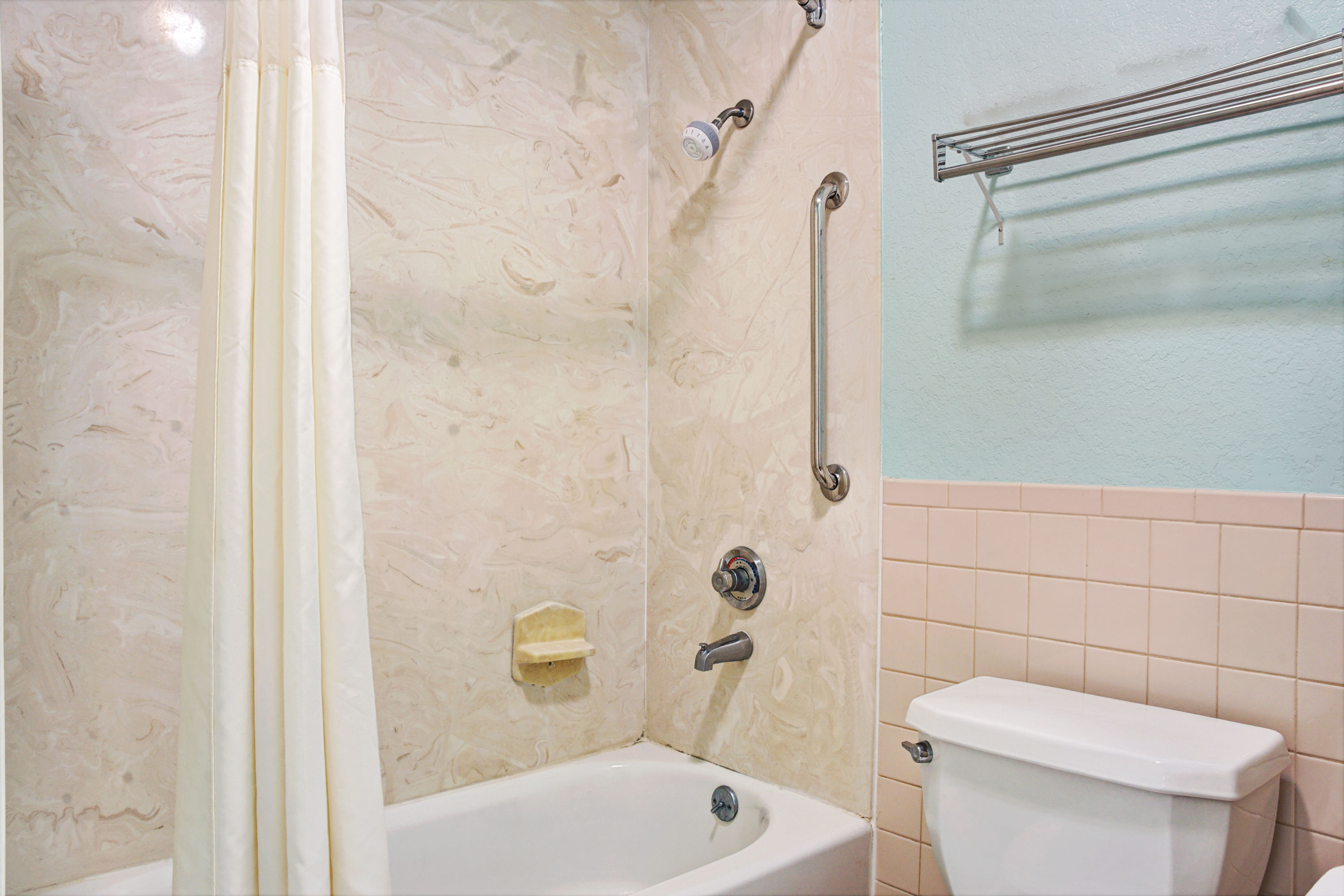 Days Inn by Wyndham El Campo TX El Campo, TX Hotels