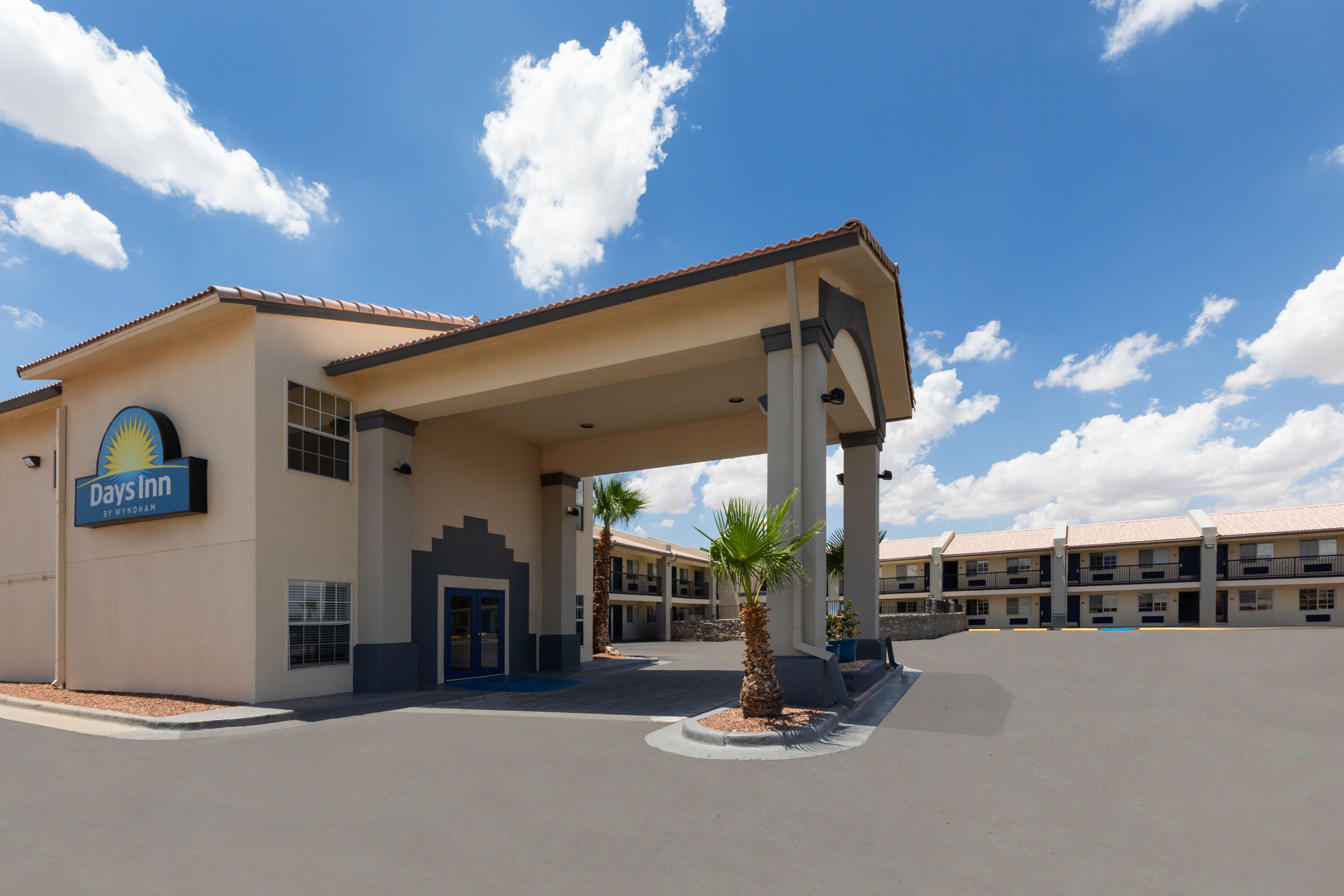 Exterior Day Image of Days Inn by Wyndham El Paso West hotel in El Paso, Texas