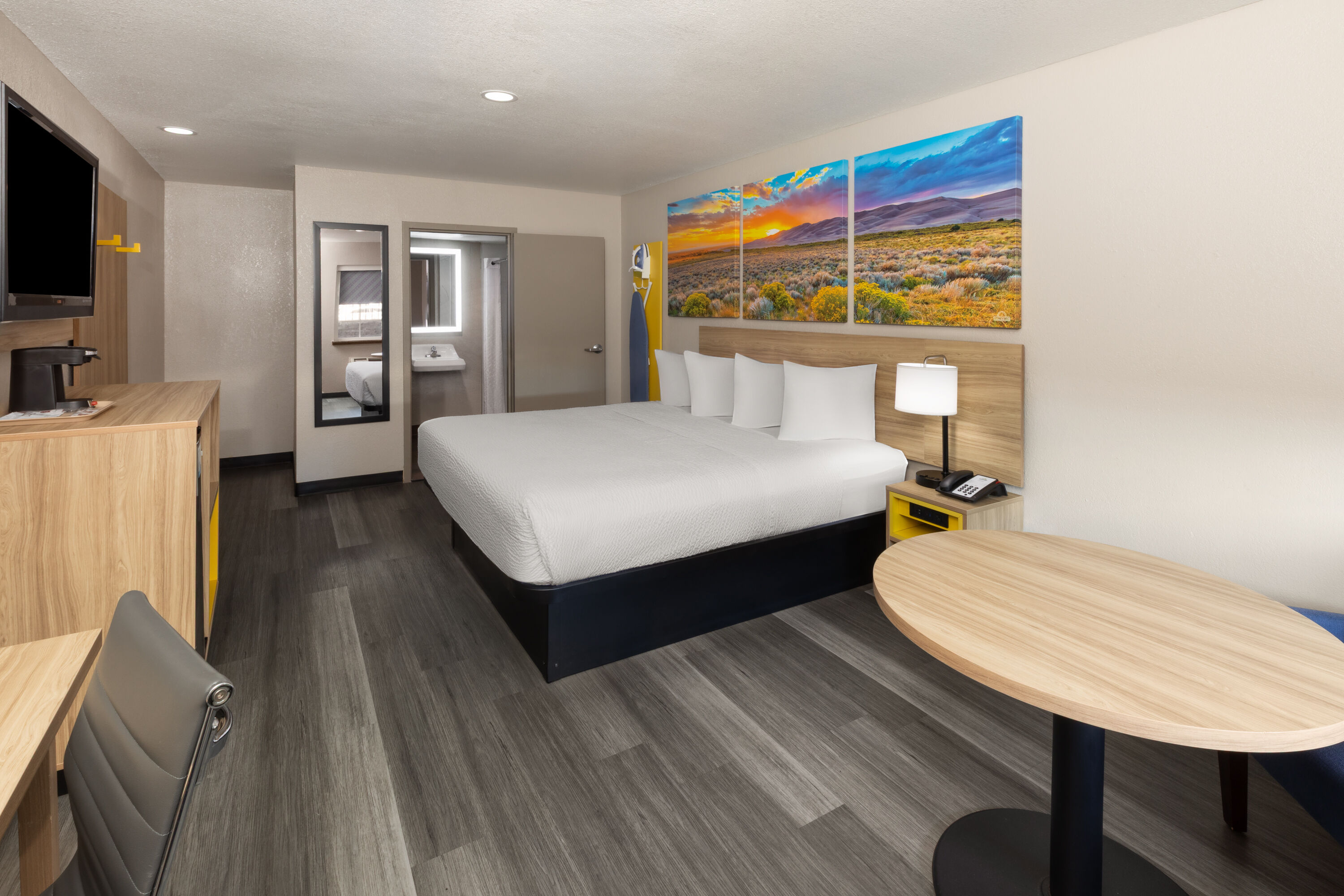 Guest room at the Days Inn by Wyndham El Paso West in El Paso, Texas