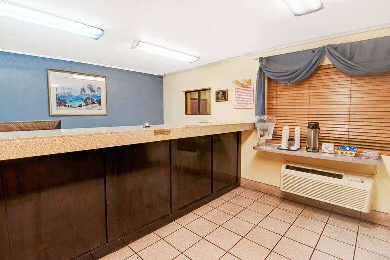 Days Inn El Paso Airport East hotel lobby in El Paso, Texas