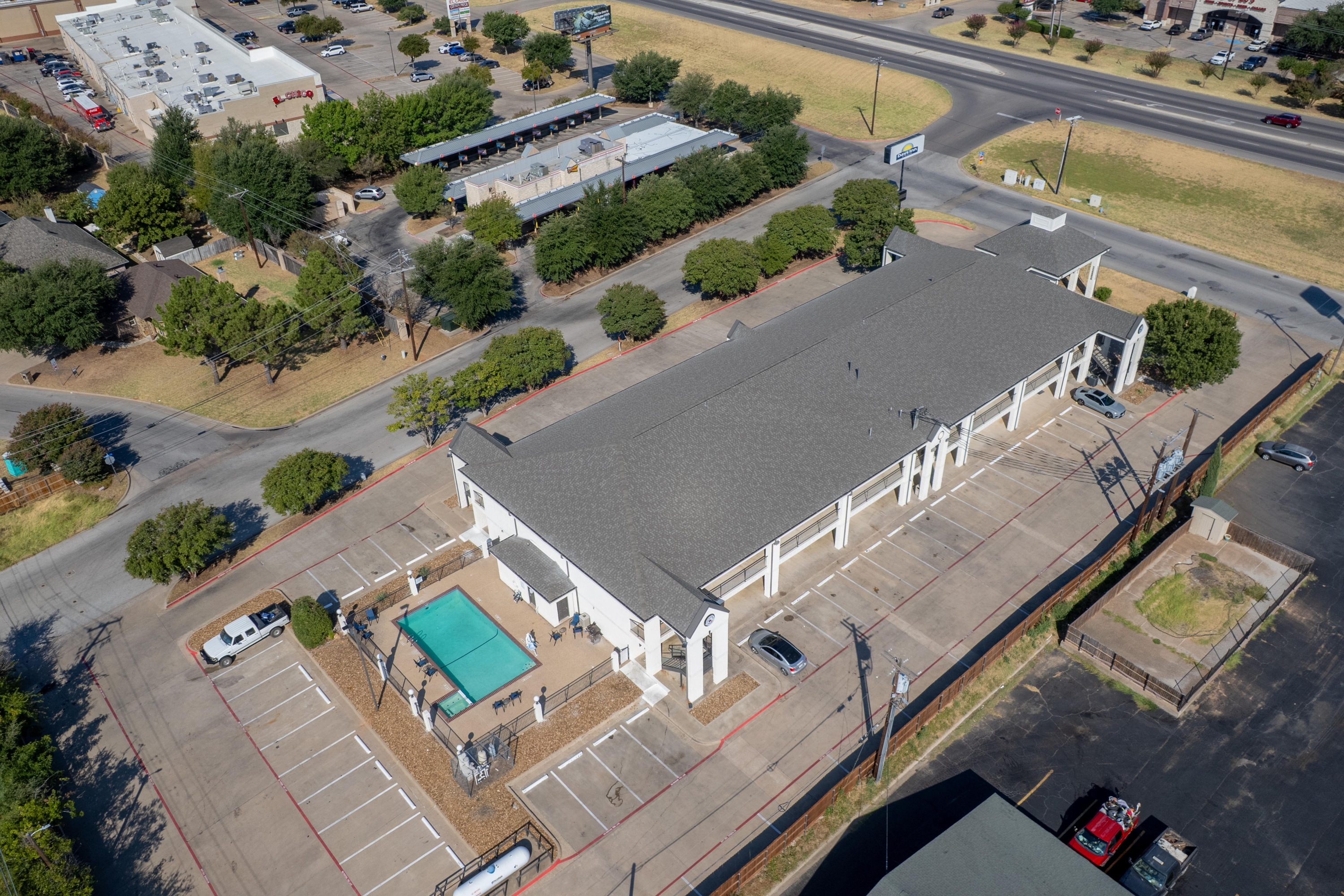 Exterior of Days Inn by Wyndham Granbury hotel in Granbury, Texas