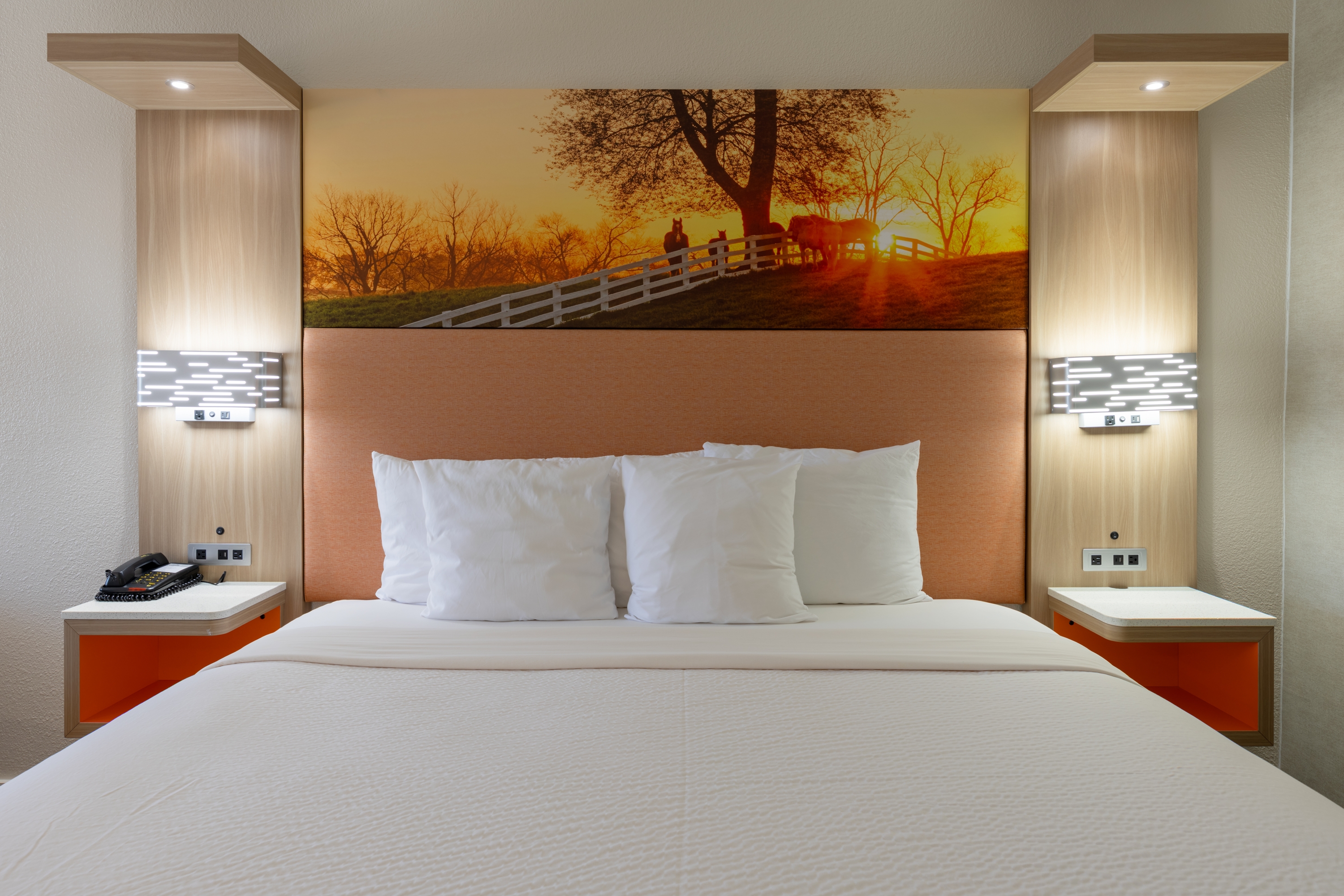 Guest room at the Days Inn by Wyndham Granbury in Granbury, Texas
