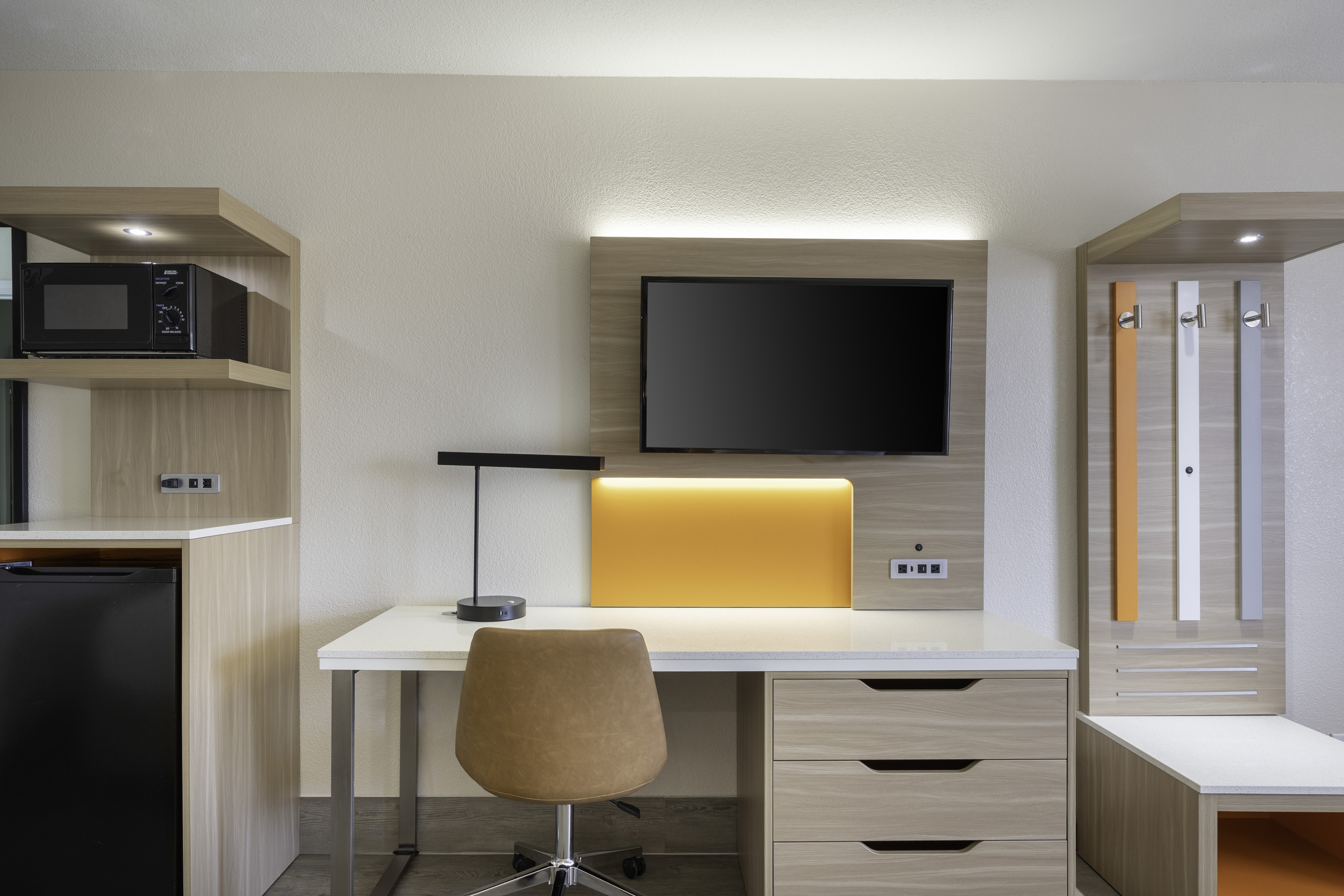 Guest room at the Days Inn by Wyndham Granbury in Granbury, Texas