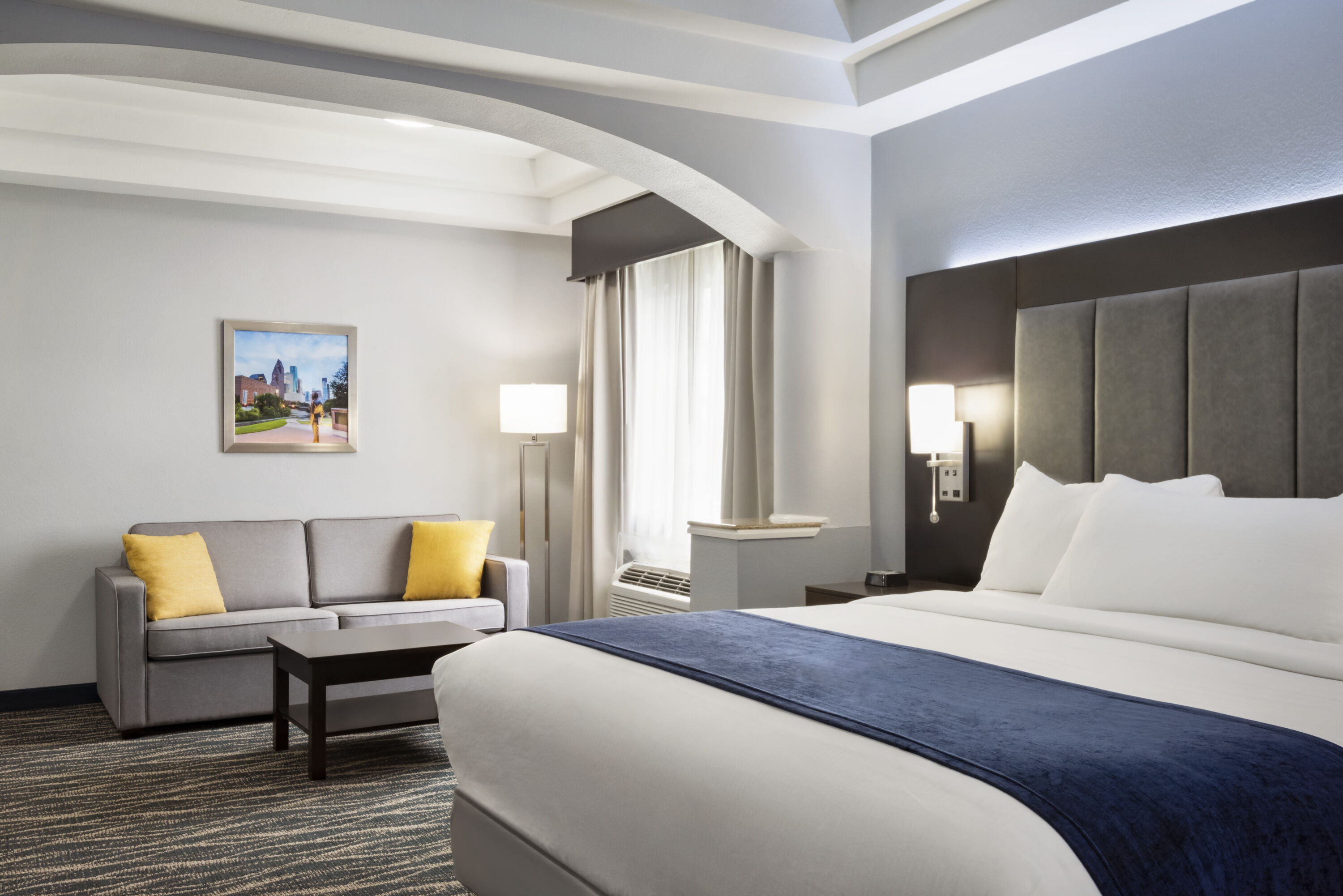 Days Inn & Suites by Wyndham Houston Hobby Airport Houston, TX Hotels