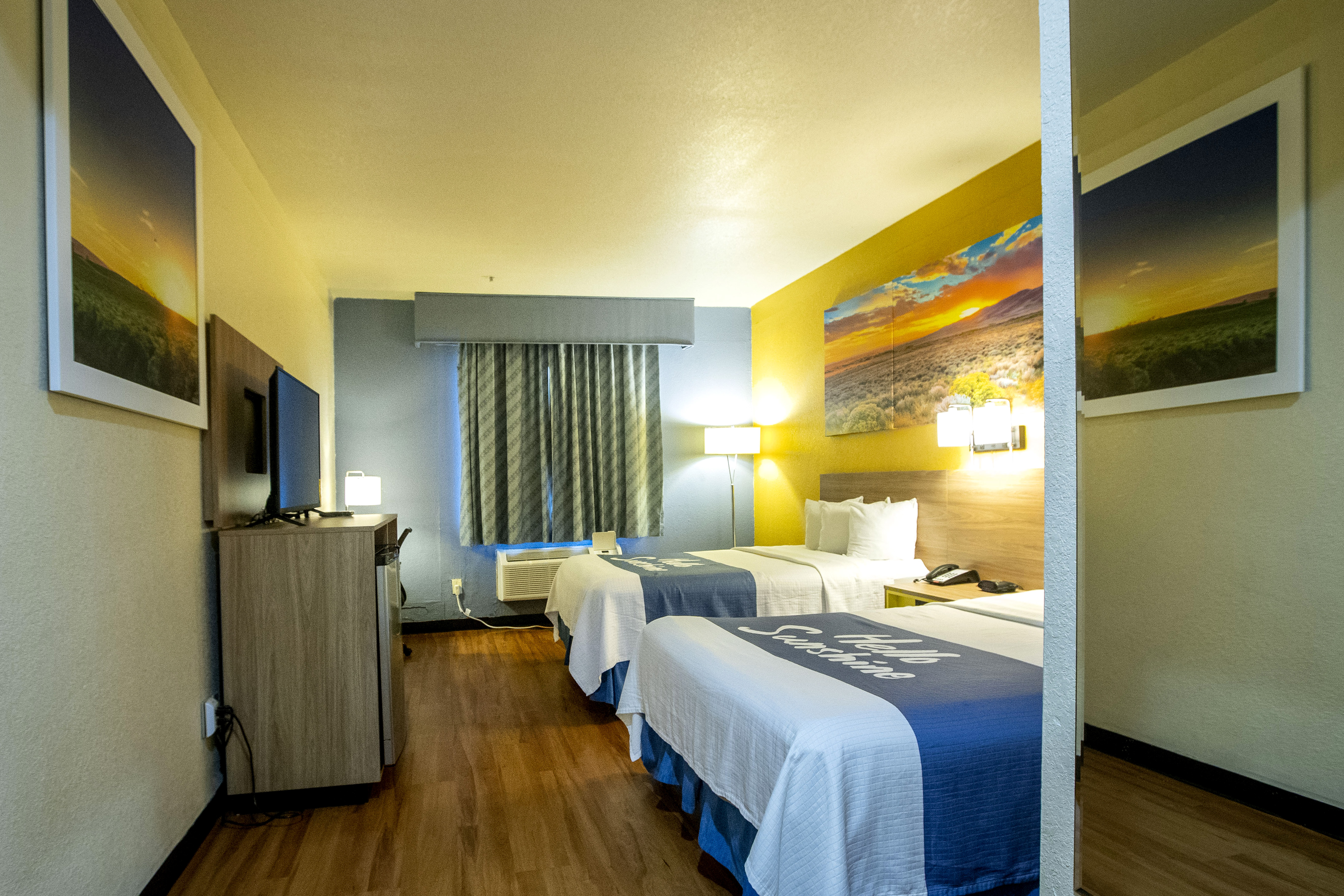 Days Inn & Suites by Wyndham Houston North/Aldine Houston, TX Hotels