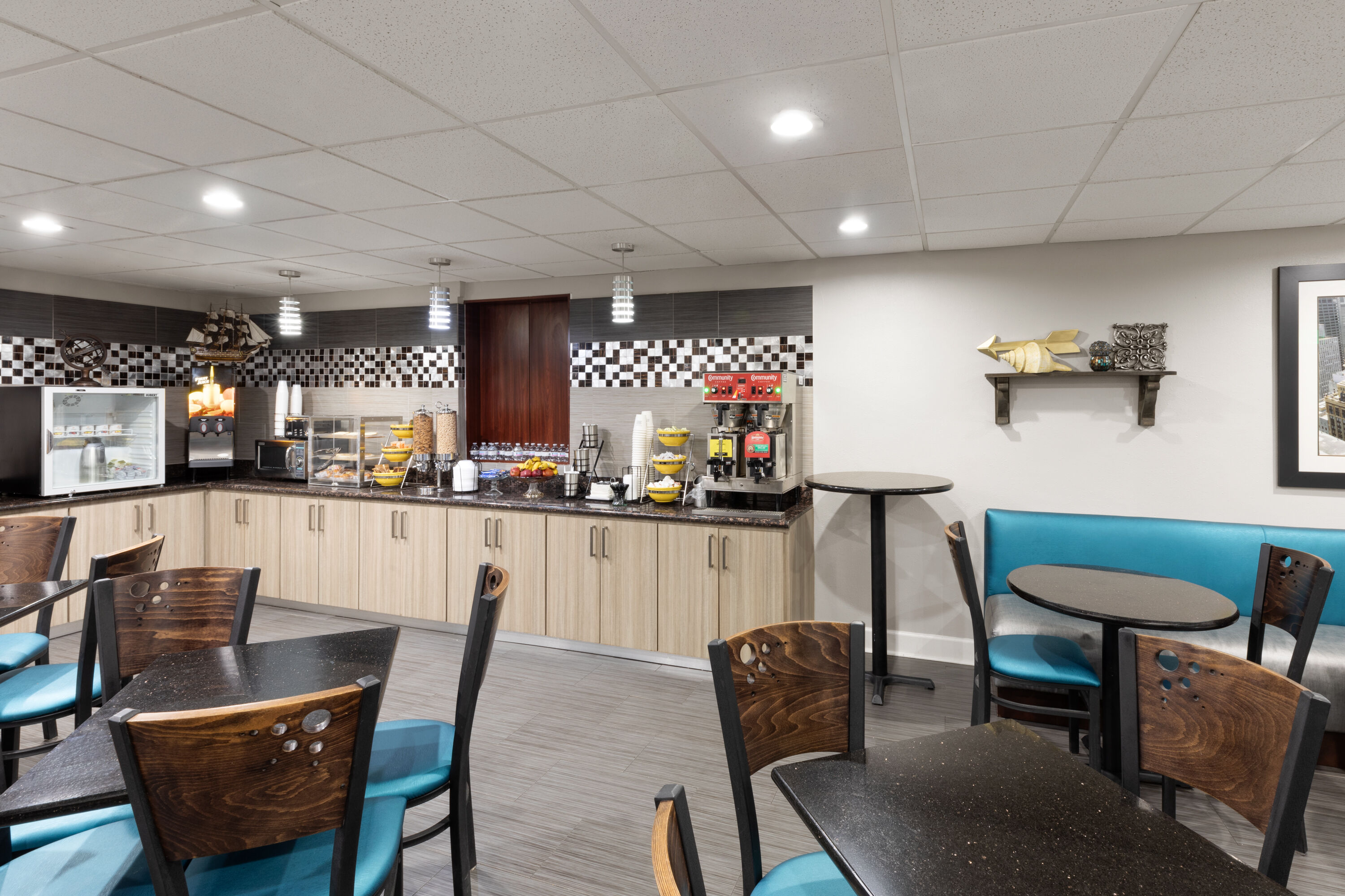 Free breakfast at Days Inn & Suites by Wyndham Sam Houston Tollway in Houston, Texas