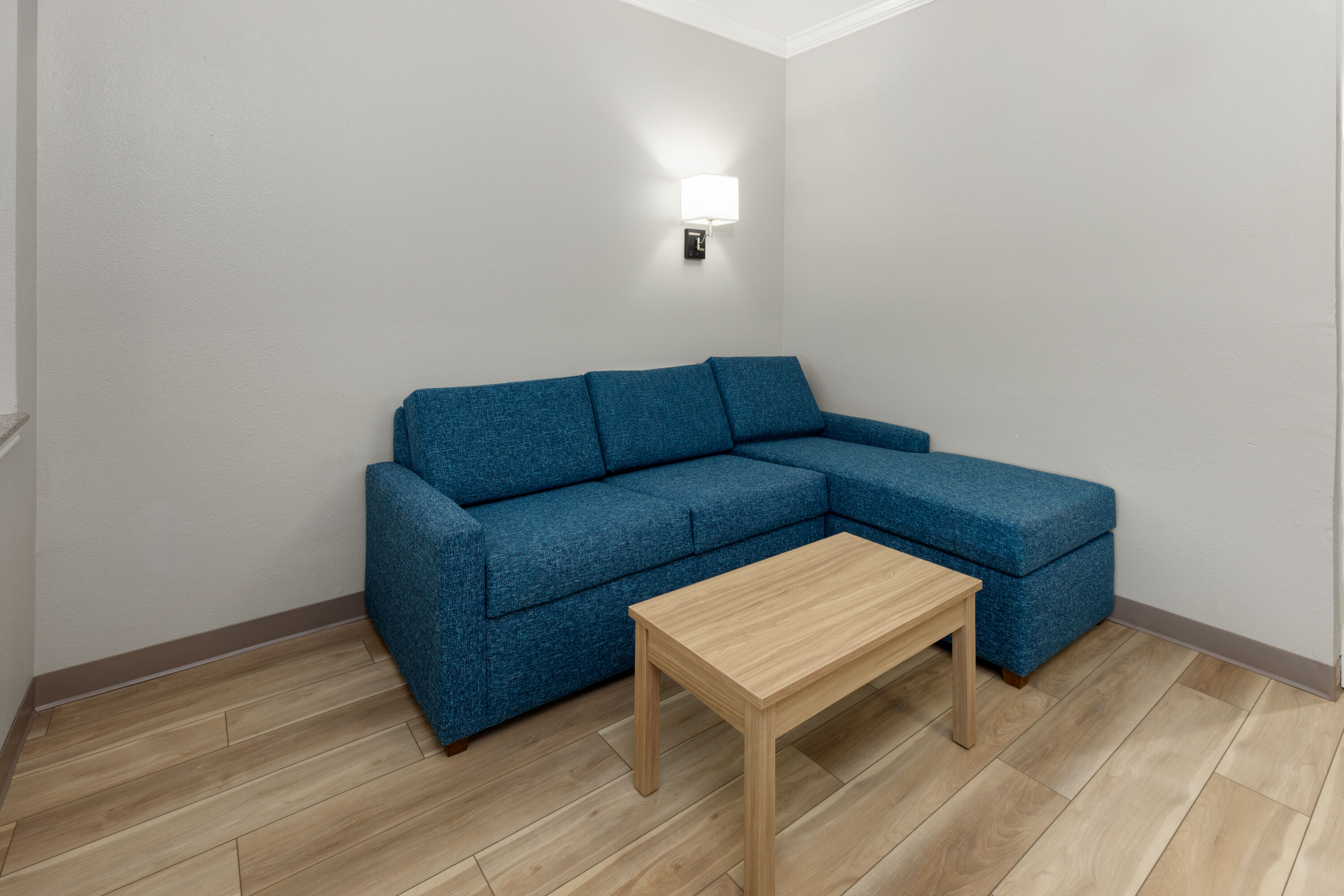 Days Inn & Suites by Wyndham Sam Houston Tollway suite in Houston, Texas