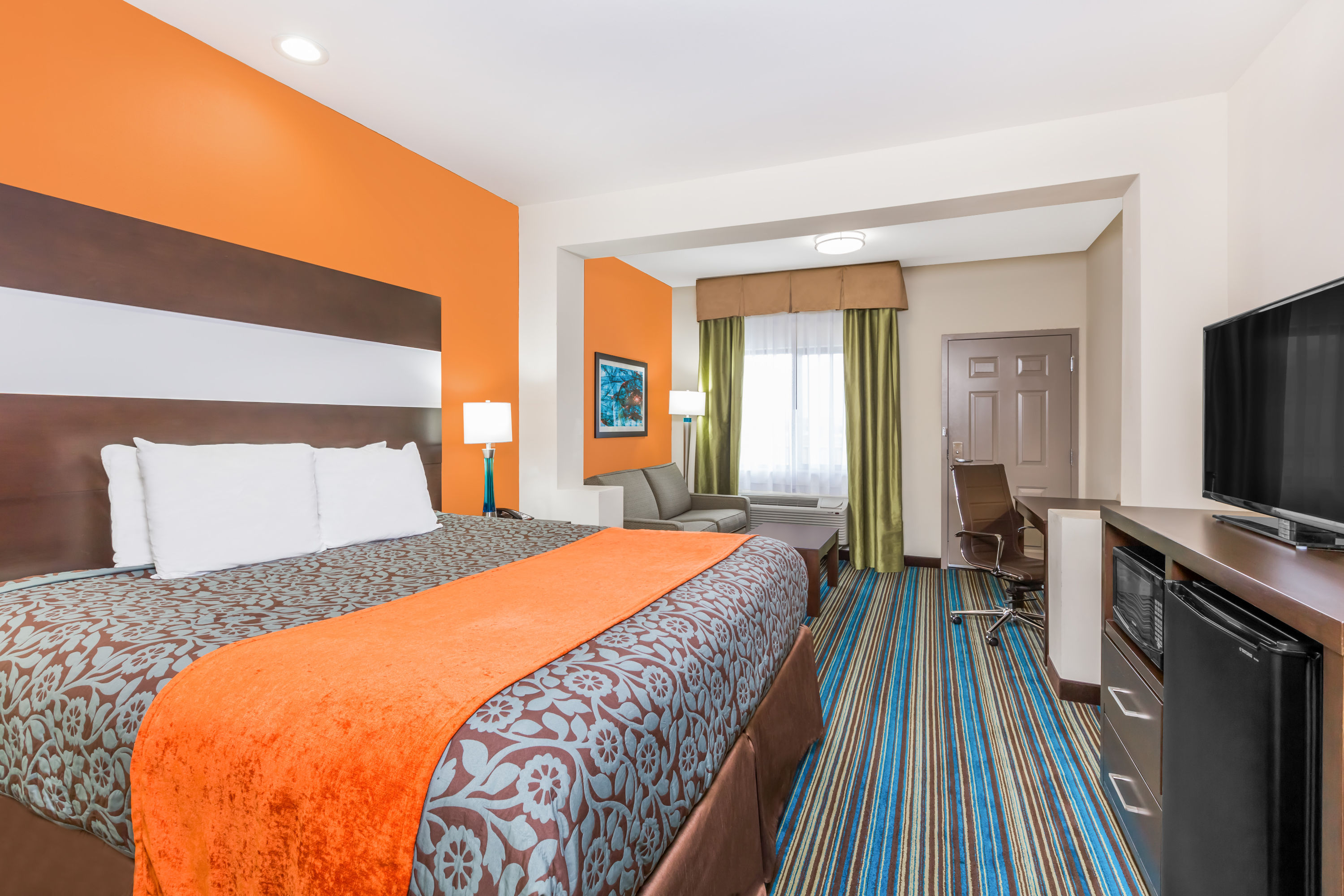 Days Inn Amp Suites By Wyndham Katy Katy Tx Hotels