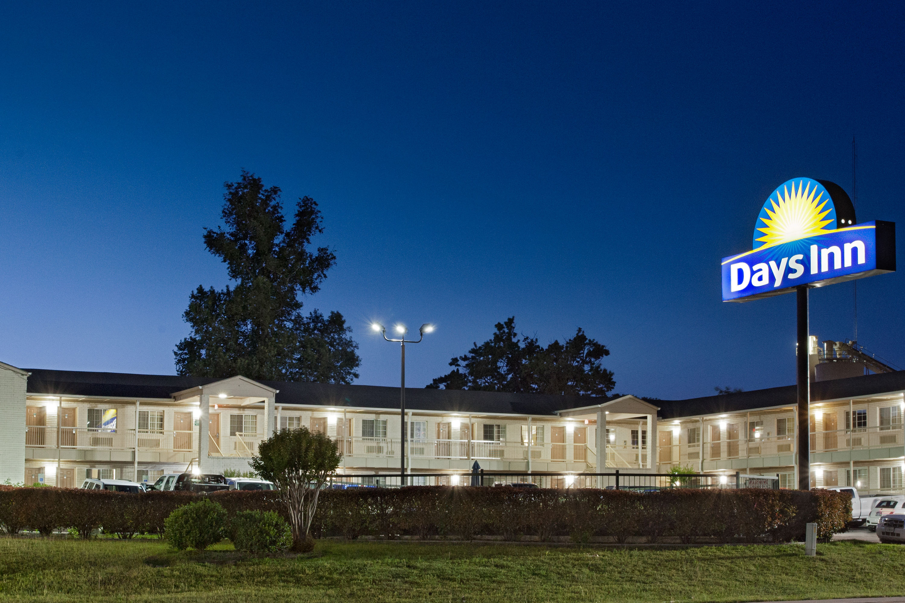 Days Inn By Wyndham Kerrville Kerrville Tx Hotels