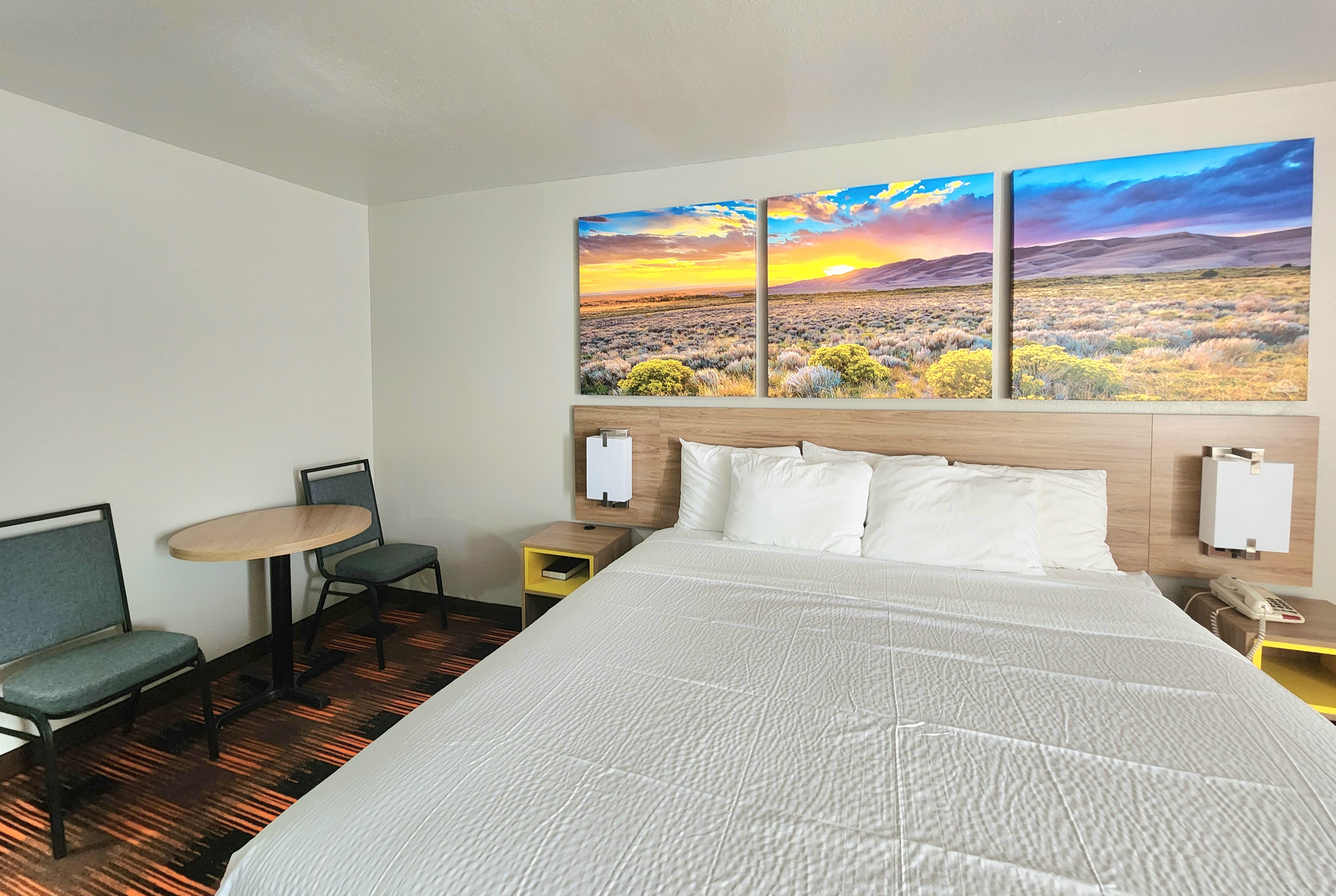 Guest room at the Days Inn by Wyndham Lumberton in Lumberton, Texas