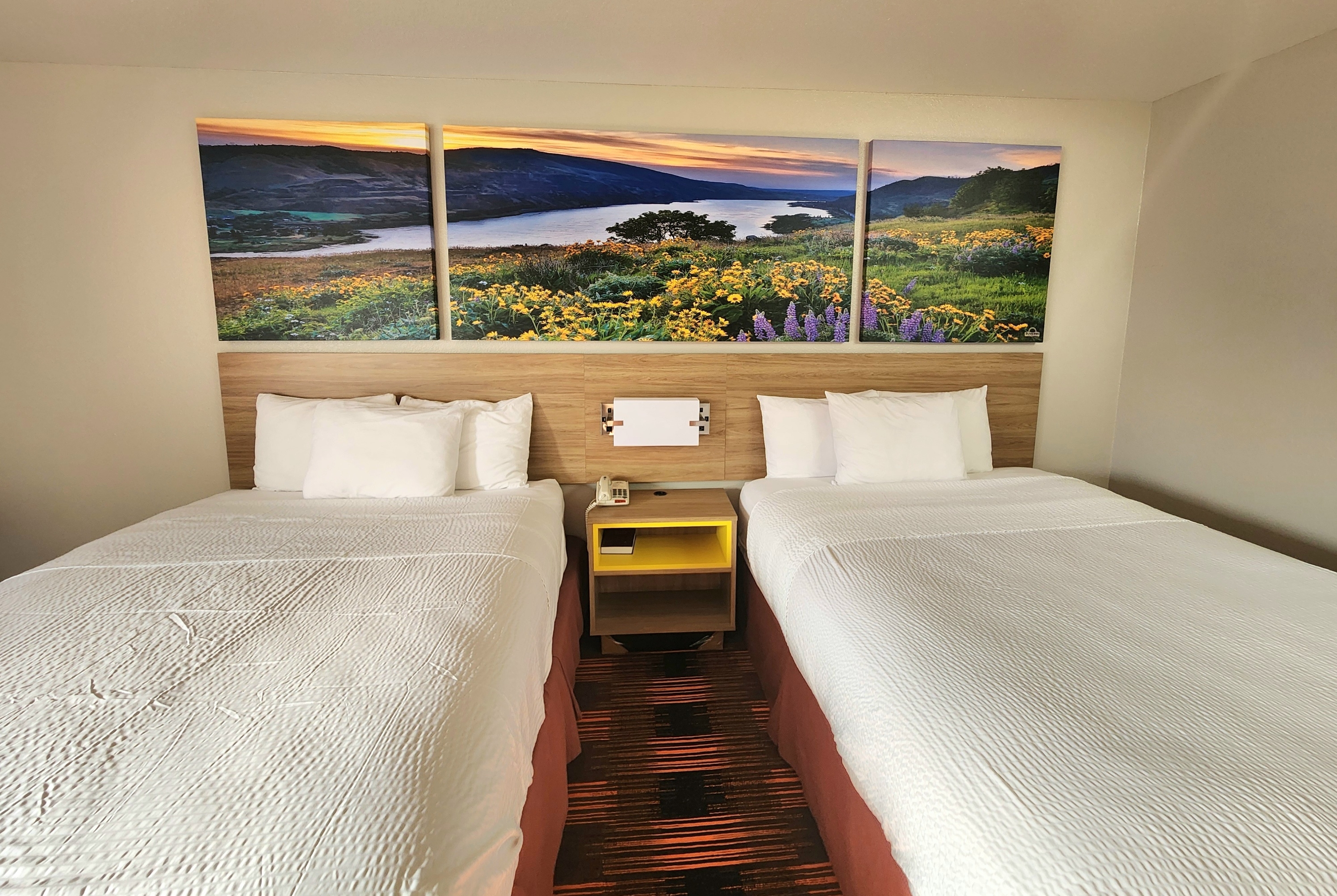 Guest room at the Days Inn by Wyndham Lumberton in Lumberton, Texas