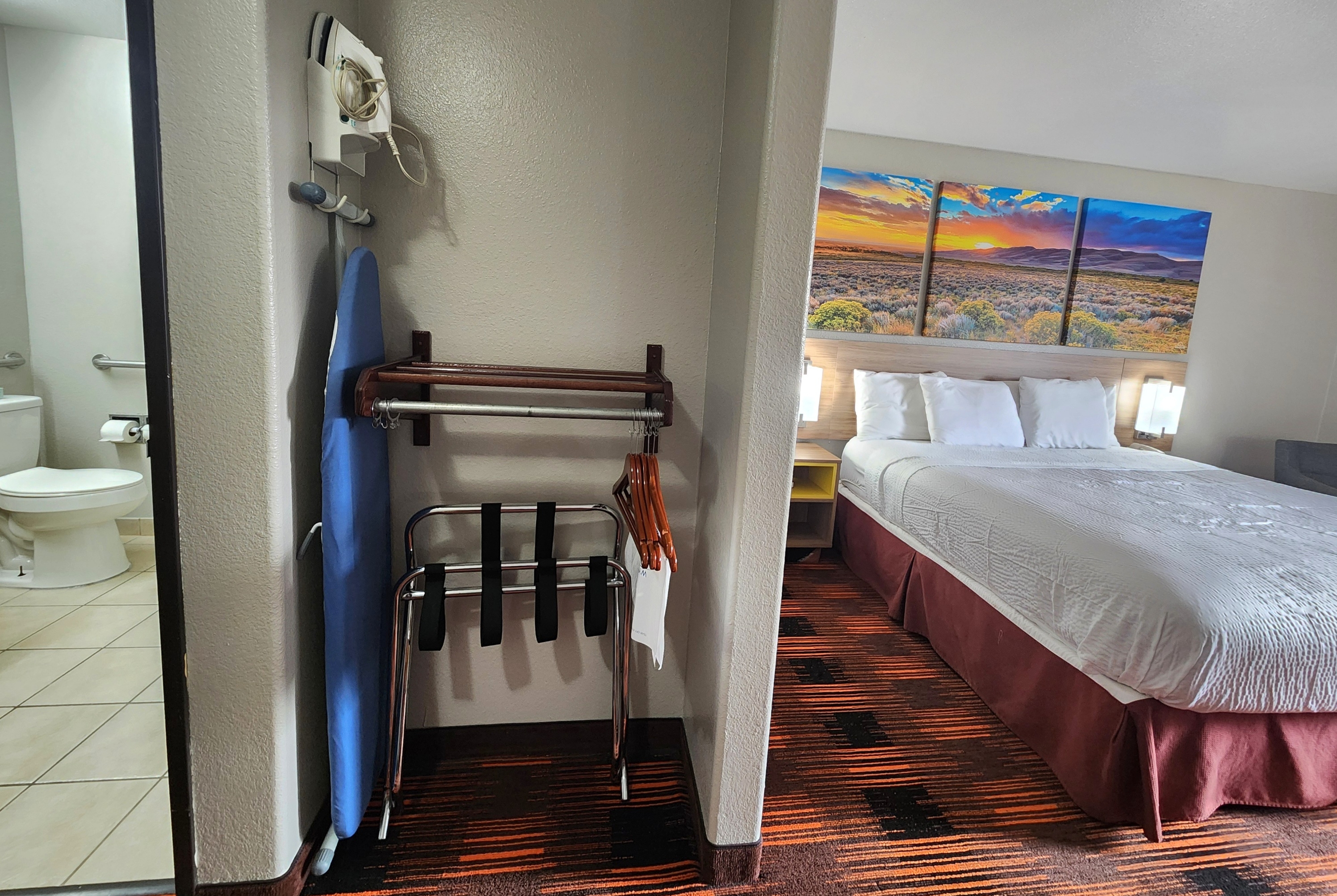 Guest room at the Days Inn by Wyndham Lumberton in Lumberton, Texas