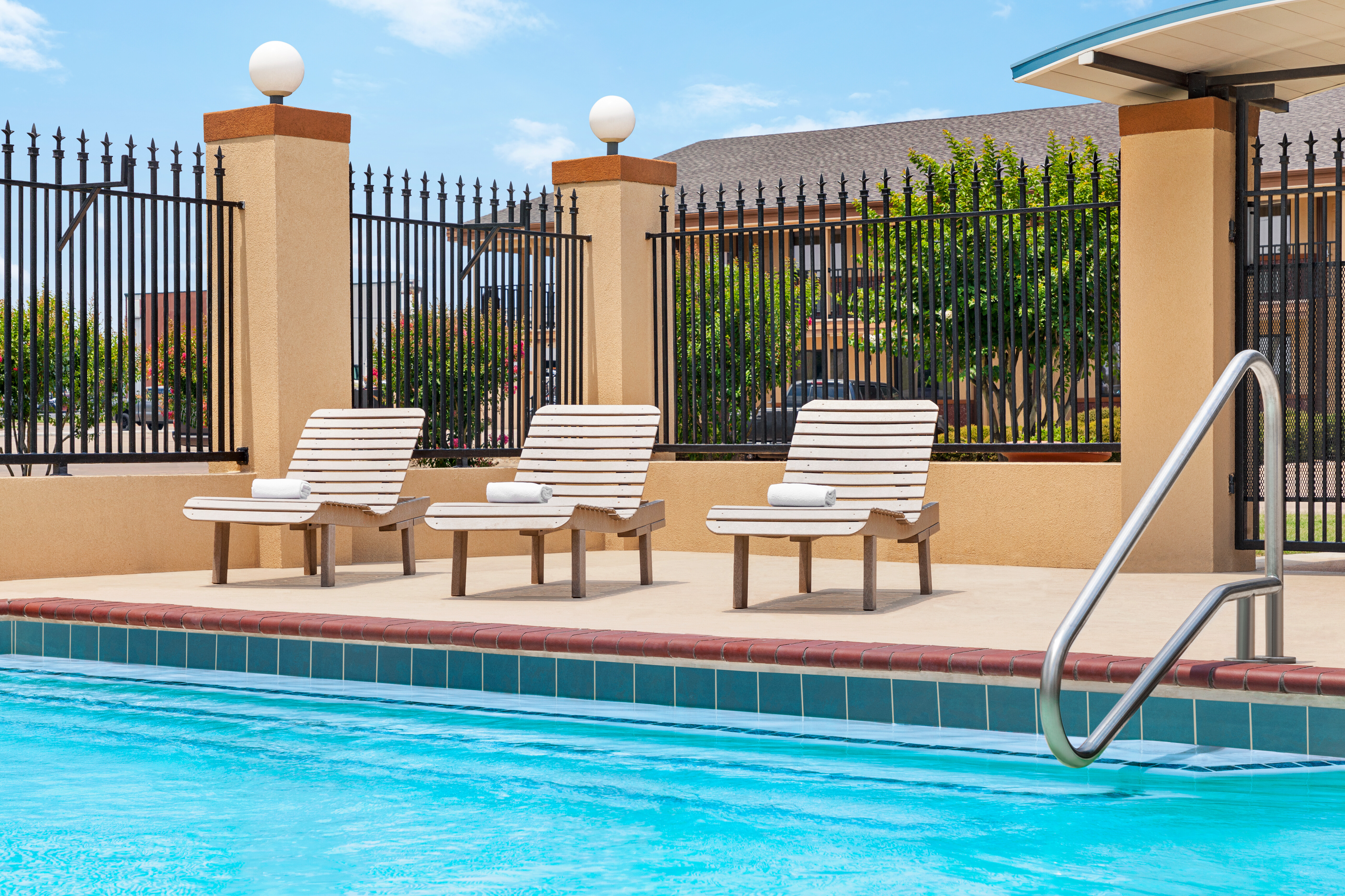 Pool at the Days Inn by Wyndham Paris in Paris, Texas