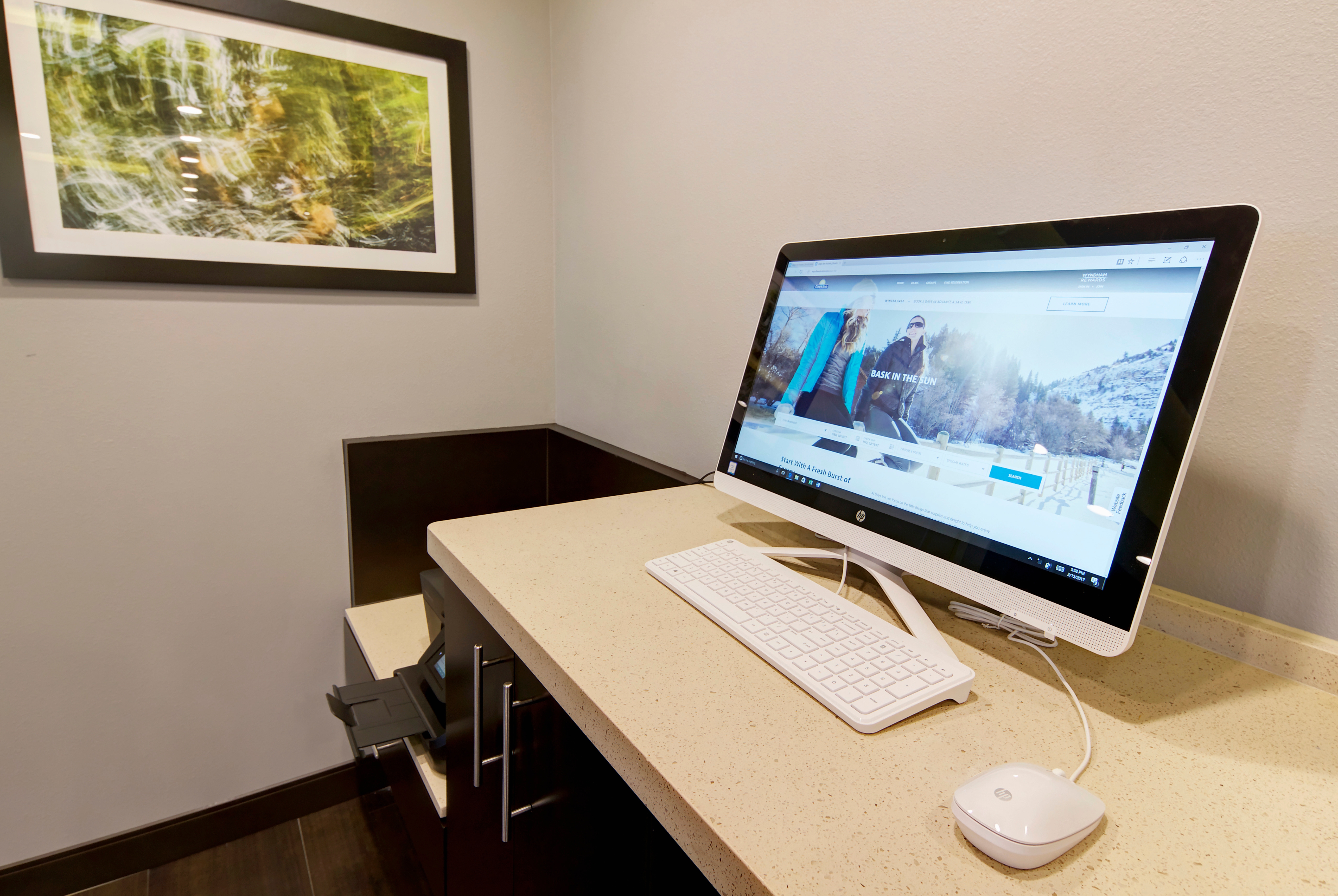 Days Inn & Suites by Wyndham Port Arthur business center in Port Arthur, Texas