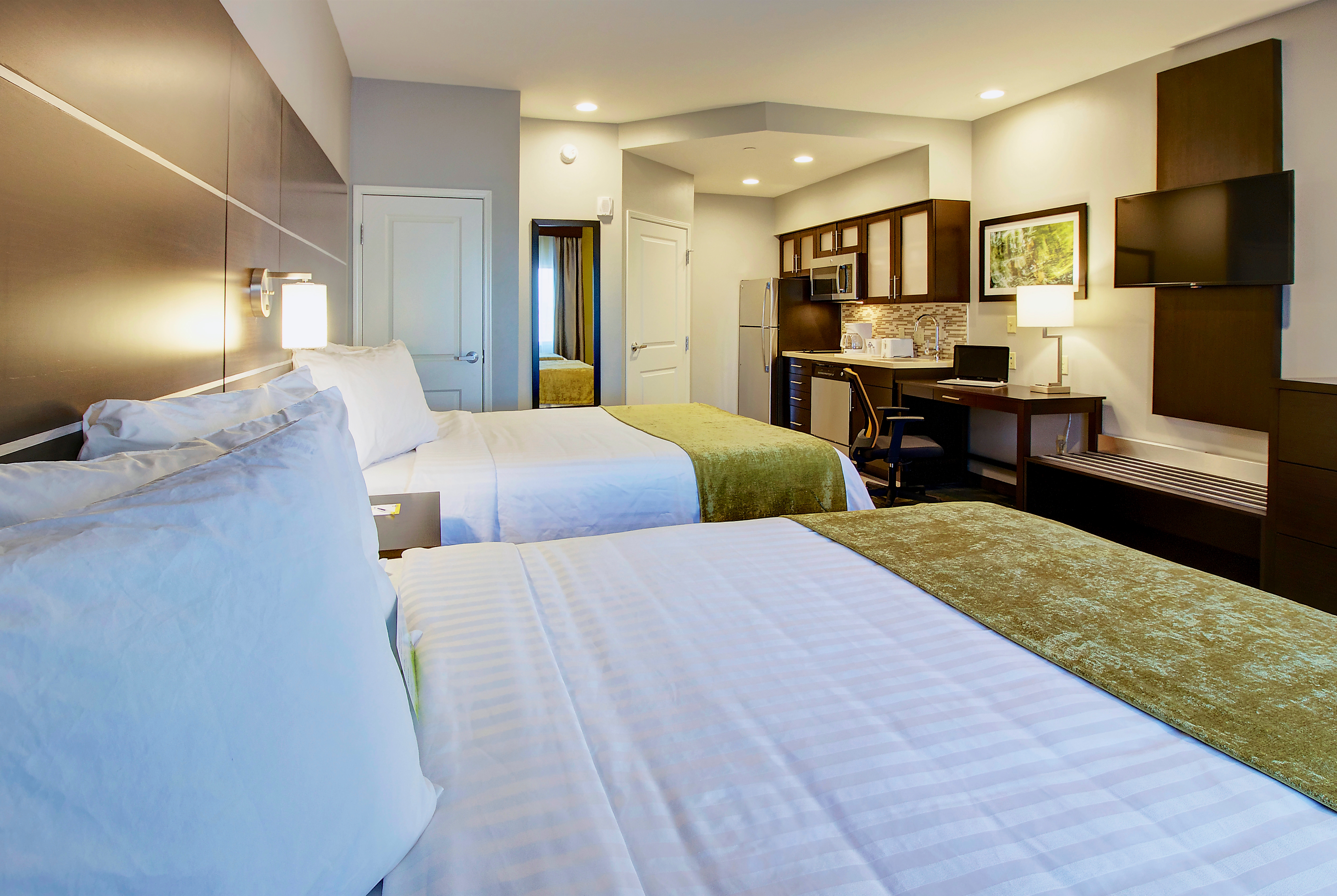 Guest room at the Days Inn & Suites by Wyndham Port Arthur in Port Arthur, Texas