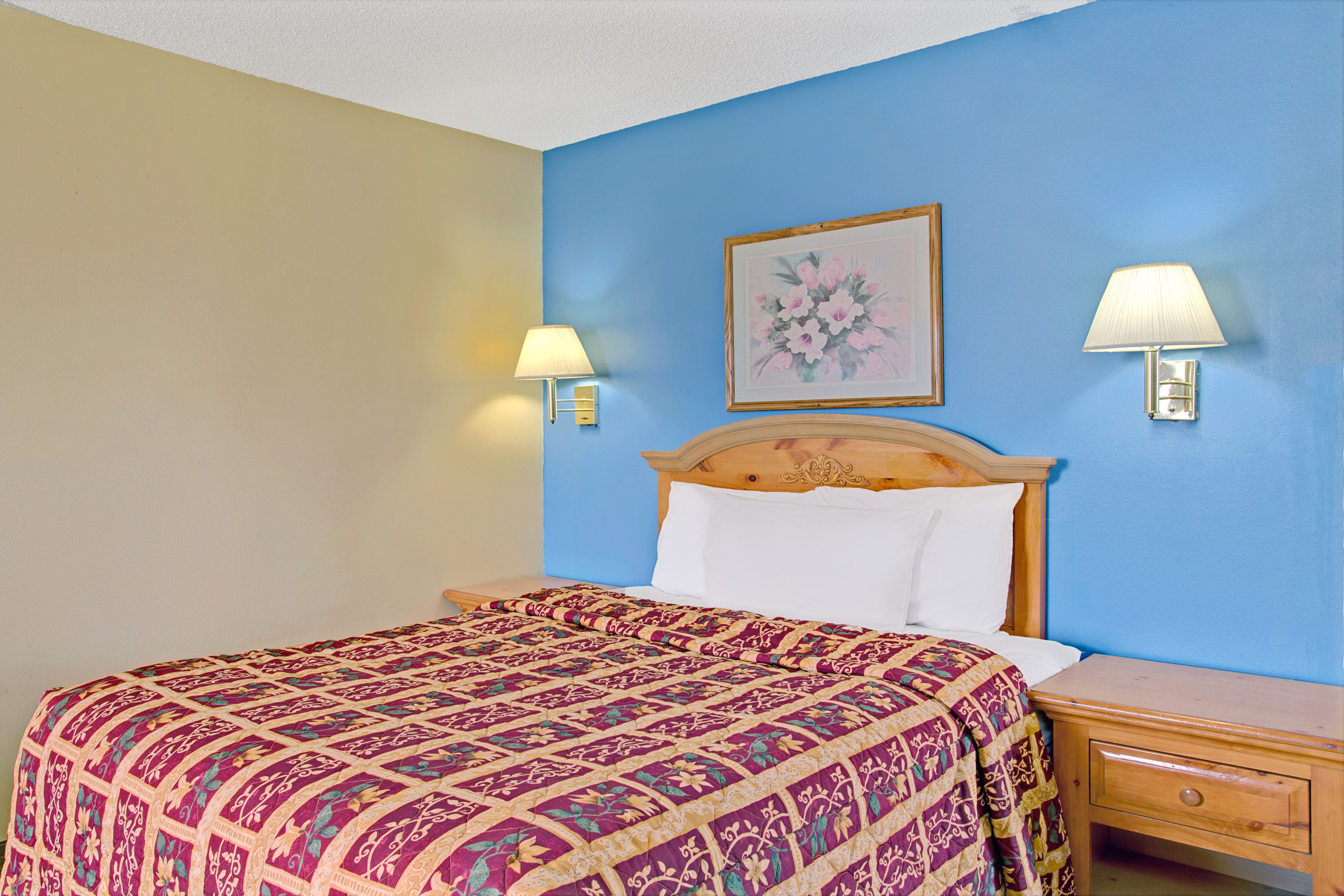 Guest room at the Days Inn by Wyndham Lehi in Lehi, Utah
