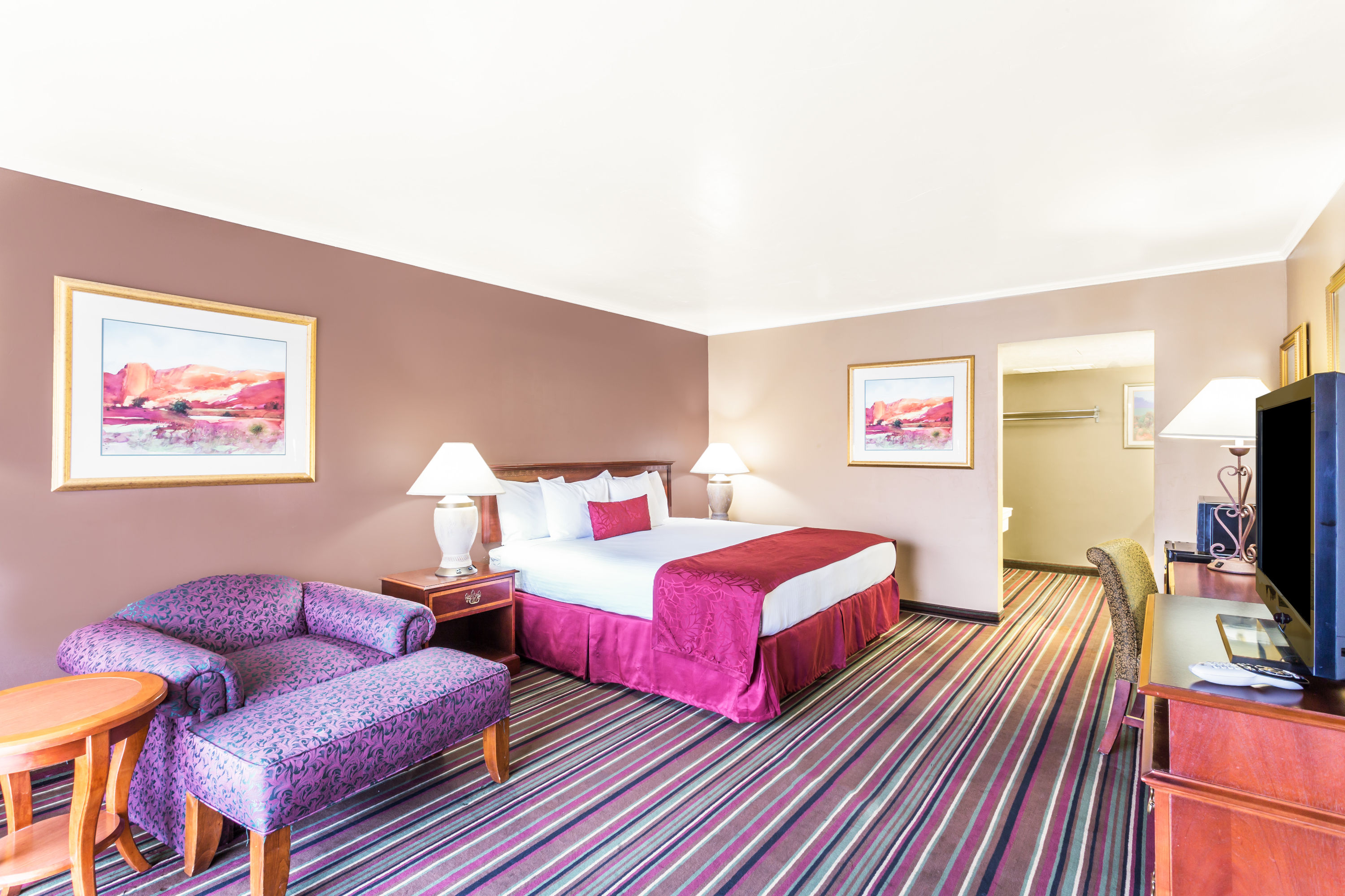 Guest room at the Days Inn &amp; Suites Logan in Logan, Utah