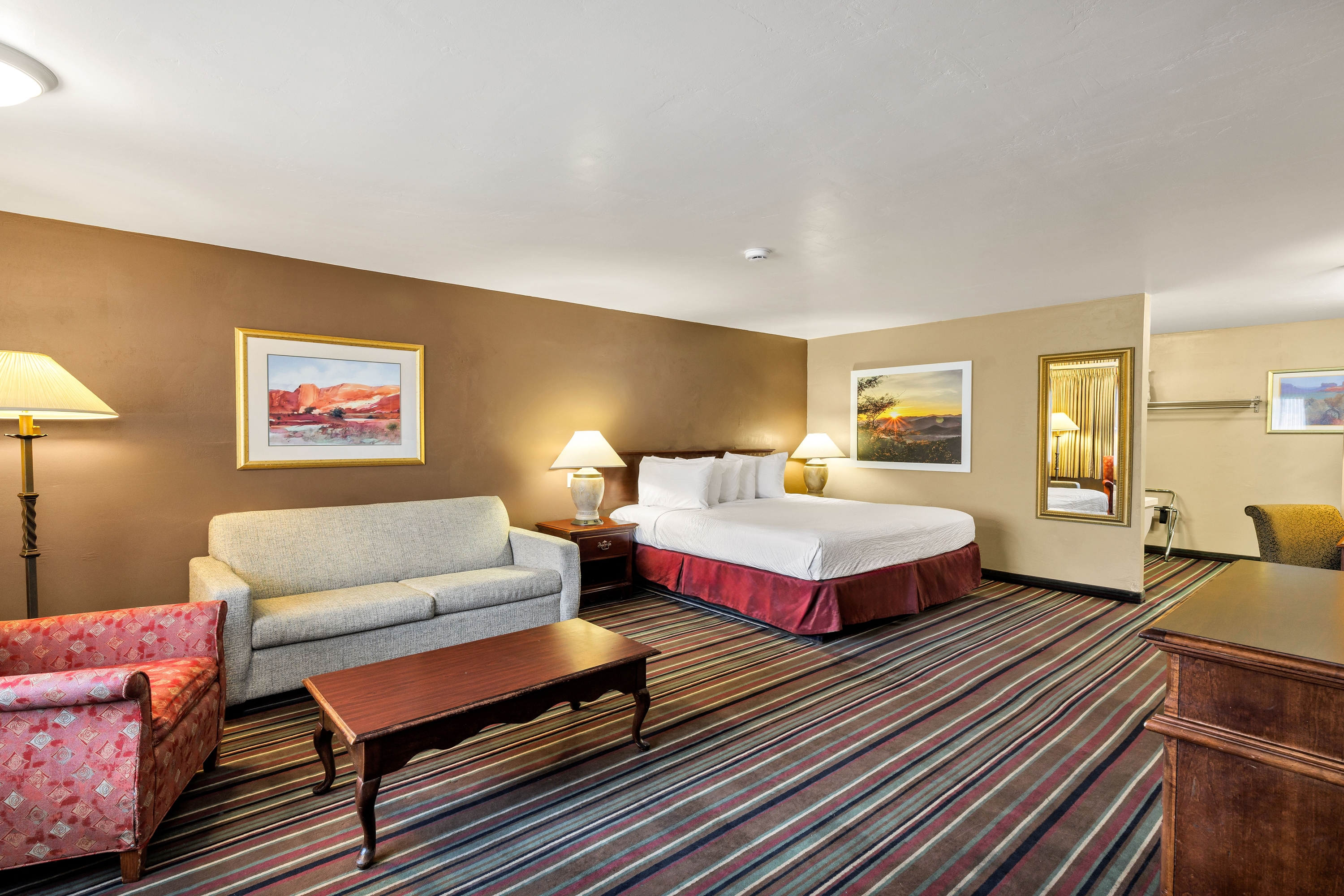 Days Inn & Suites by Wyndham Logan suite in Logan, Utah