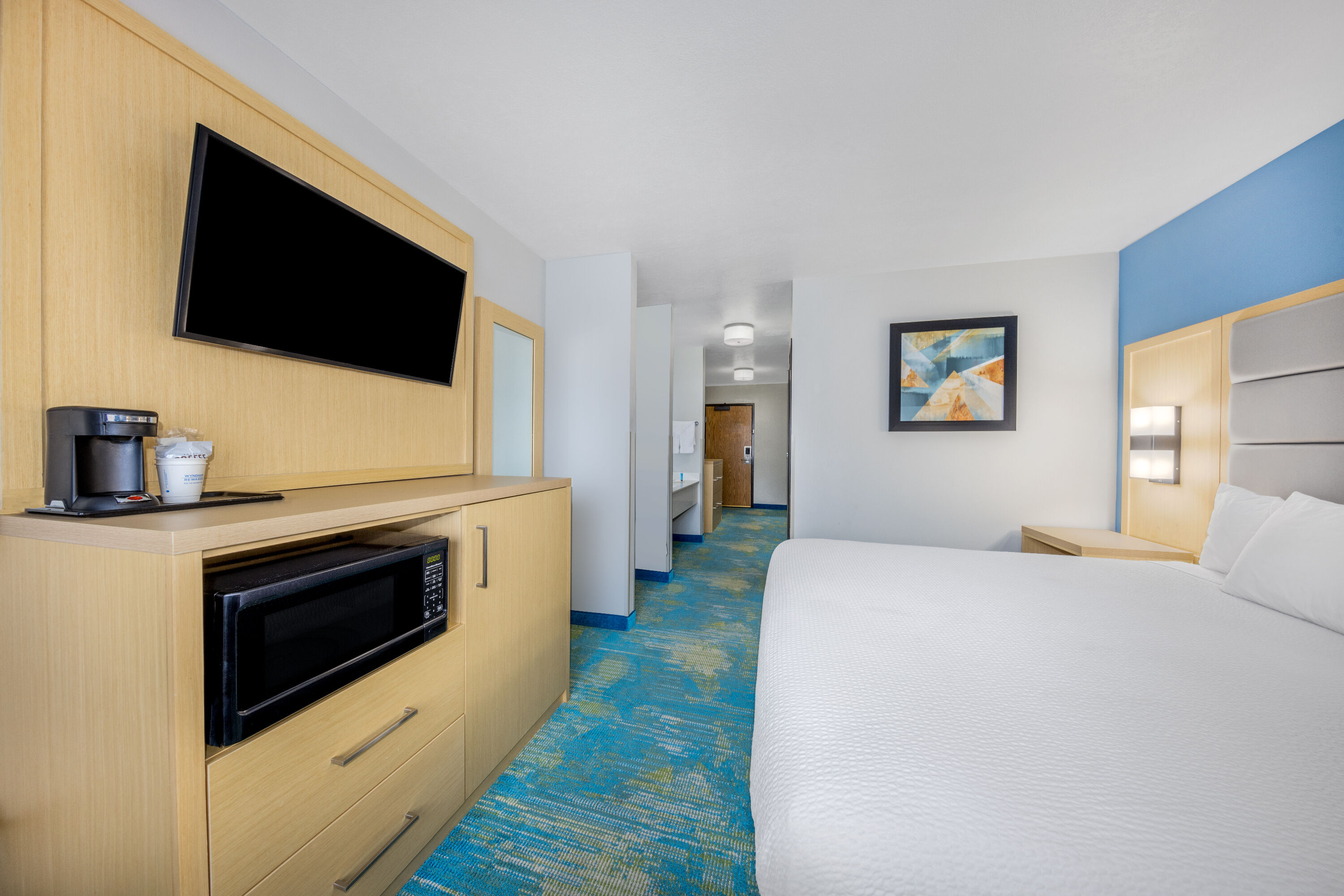 Days Inn by Wyndham Springville suite in Springville, Utah