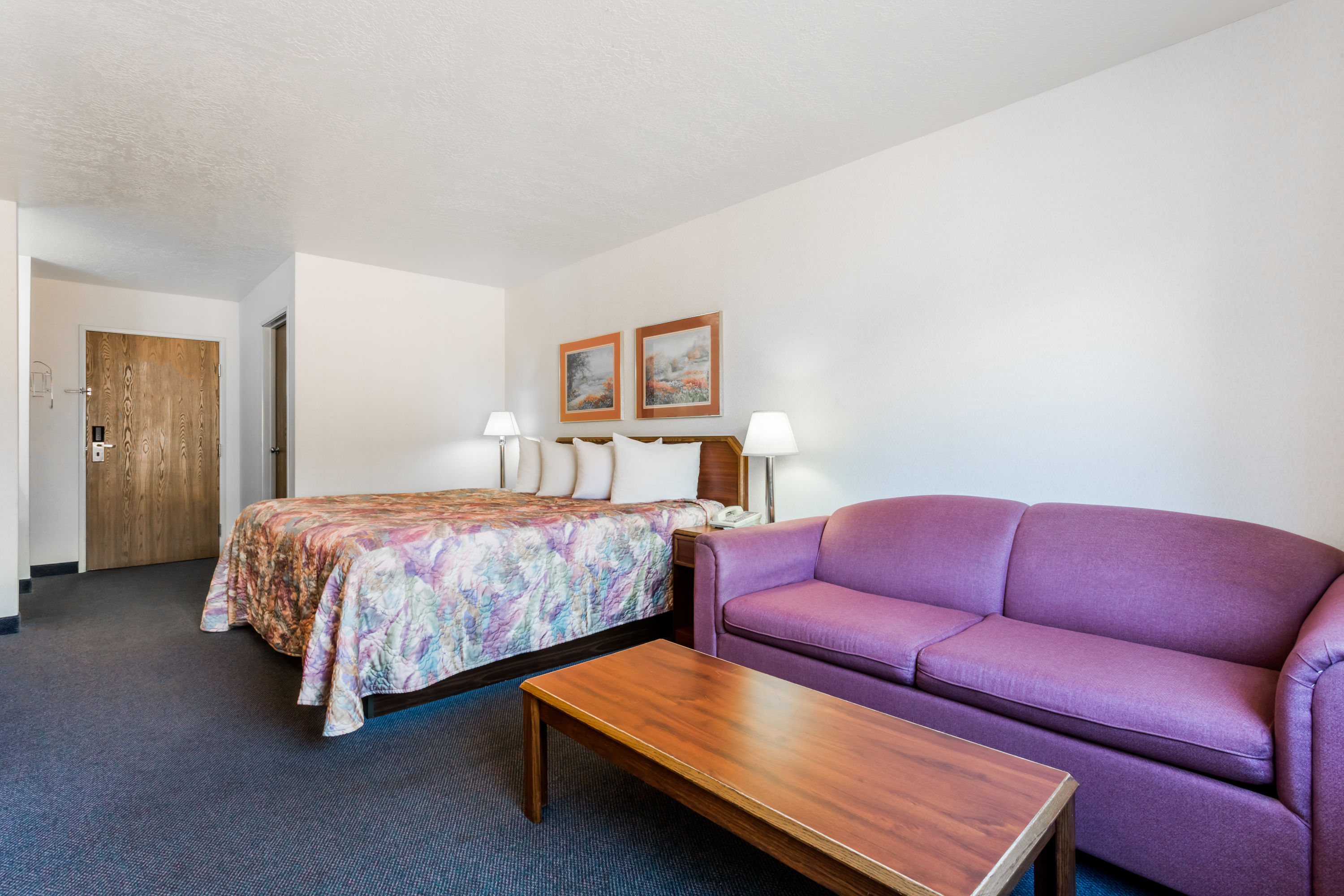 Days Inn by Wyndham Torrey Capital Reef | Torrey, UT Hotels