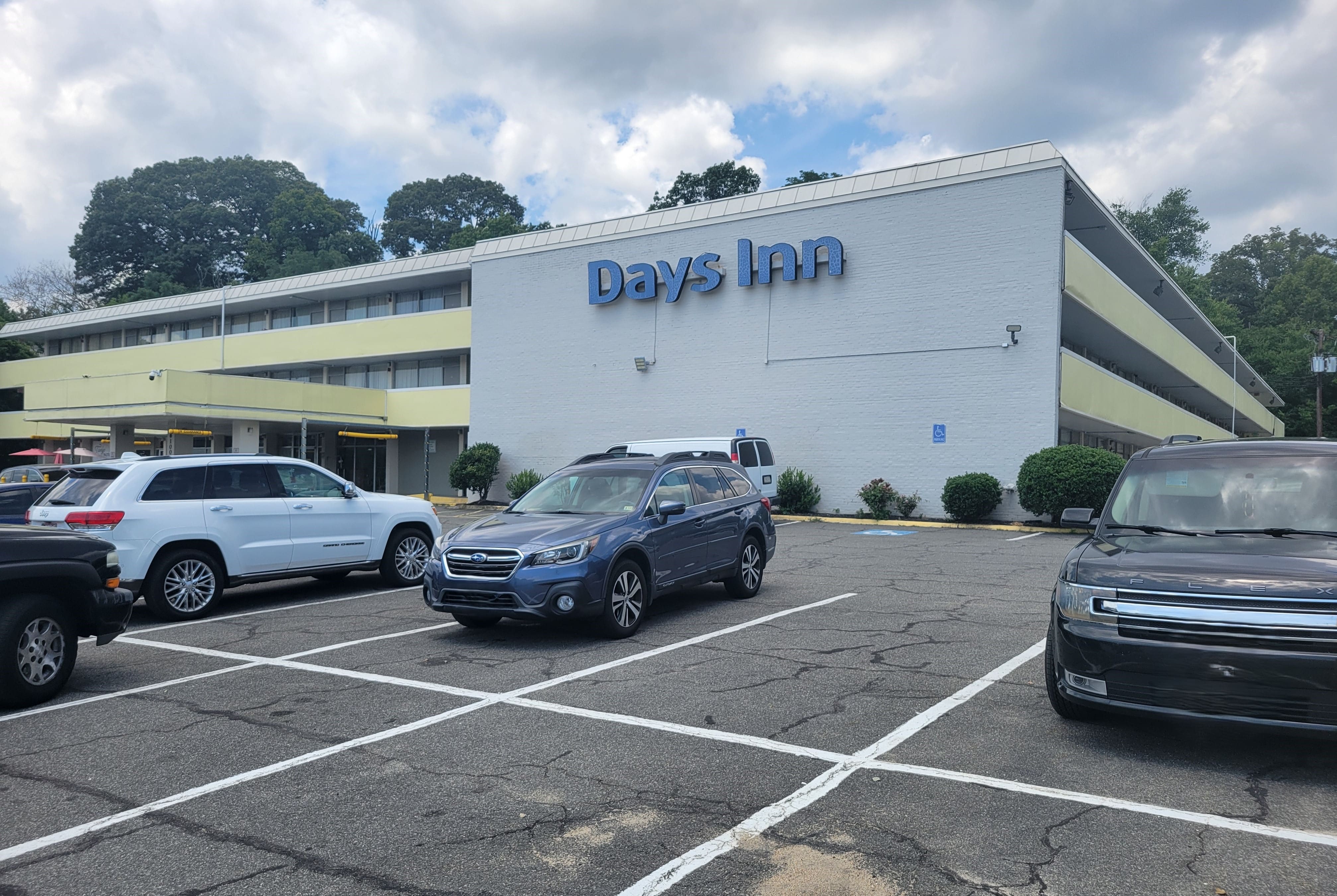 Days Inn Alexandria South in Alexandria, United States