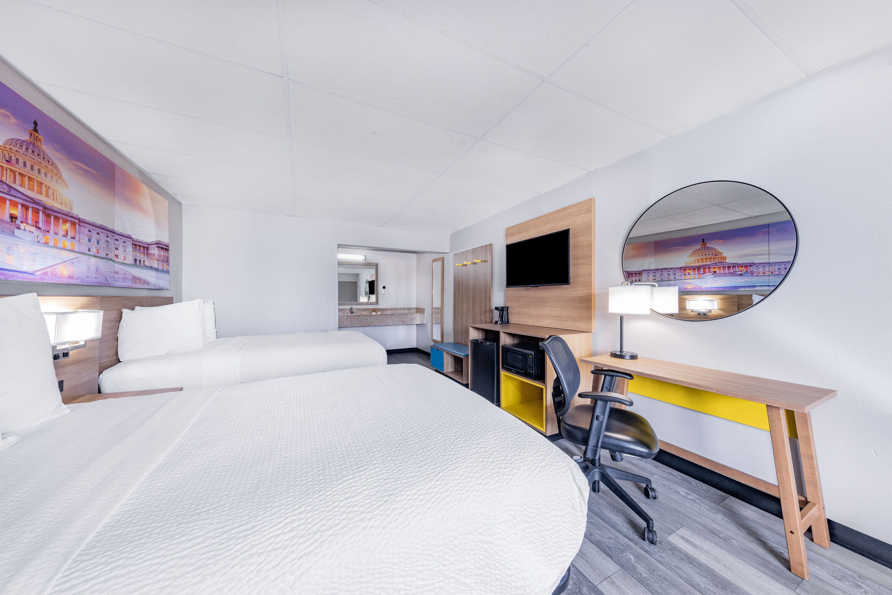 Guest room at the Days Inn by Wyndham Fredericksburg North in Fredericksburg, Virginia