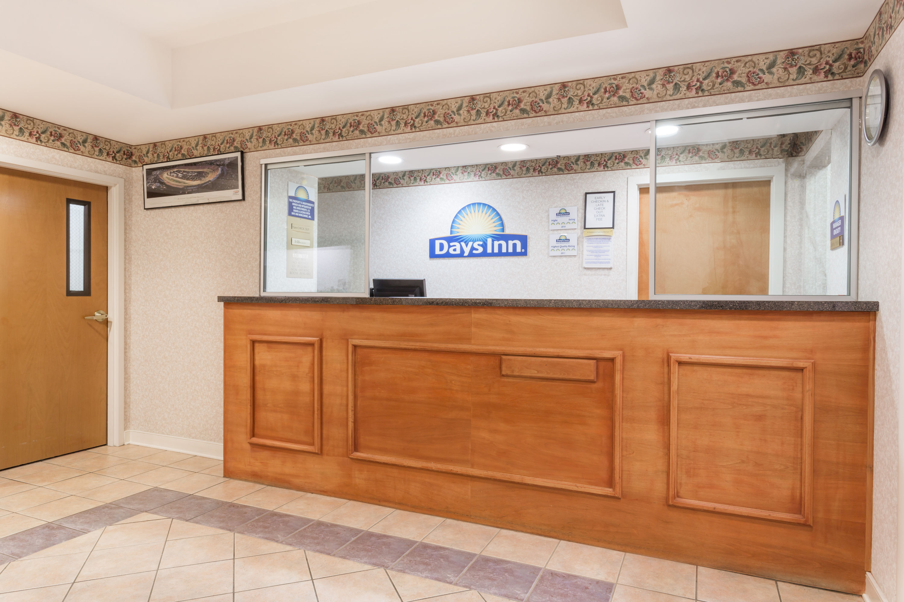 Days Inn By Wyndham Glen Allen Glen Allen Va Hotels