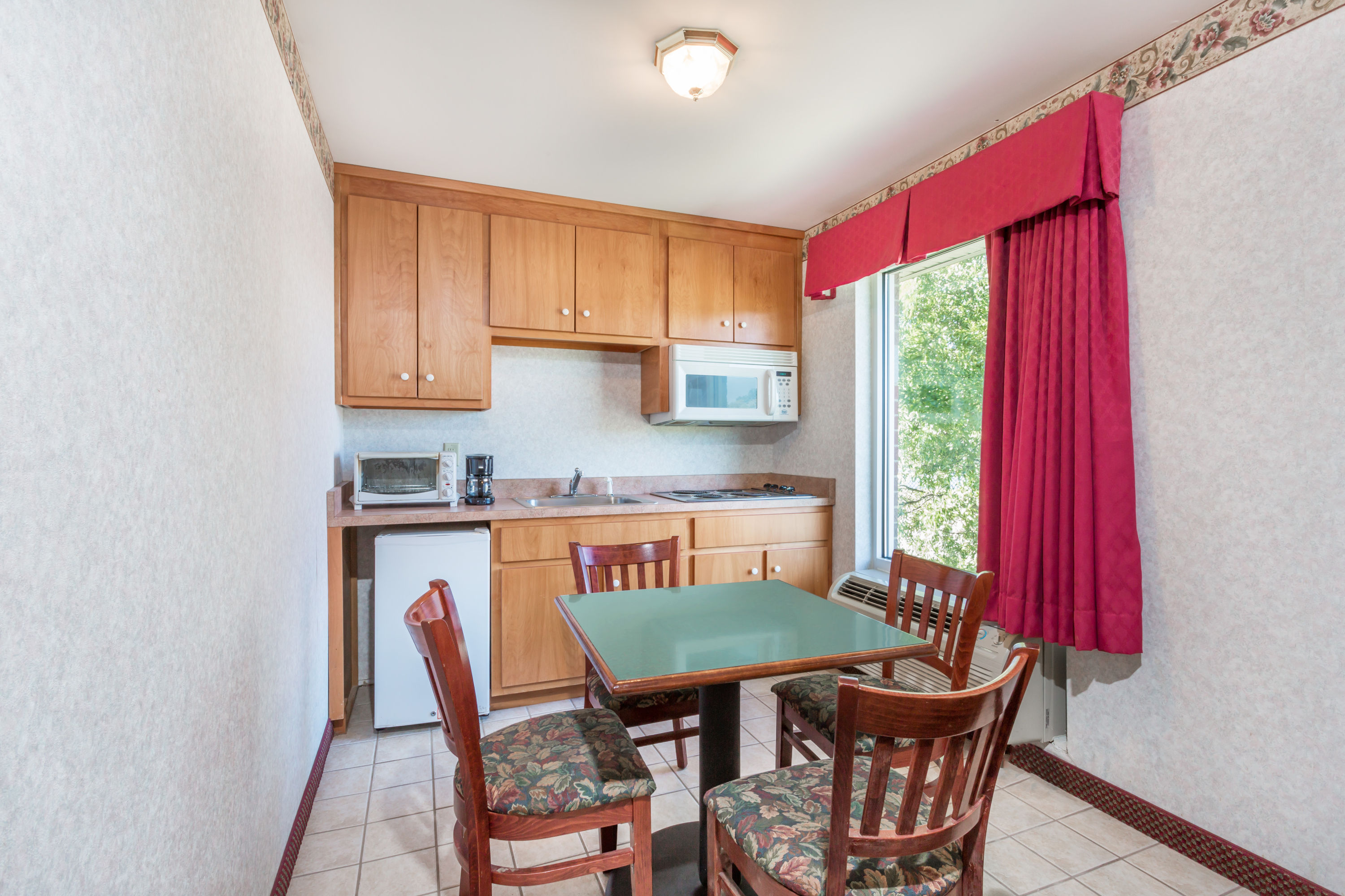 Days Inn by Wyndham Glen Allen/Richmond North Glen Allen, VA Hotels