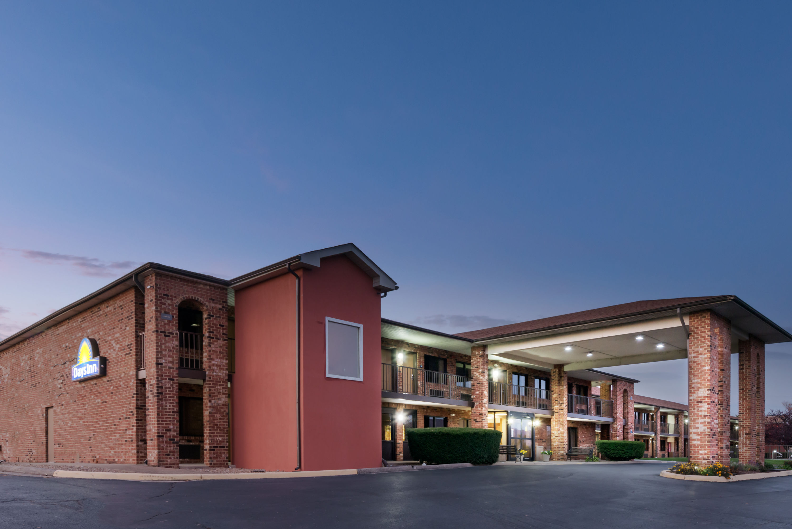 Exterior of Days Inn by Wyndham New Market/I-81 hotel in New Market, Virginia