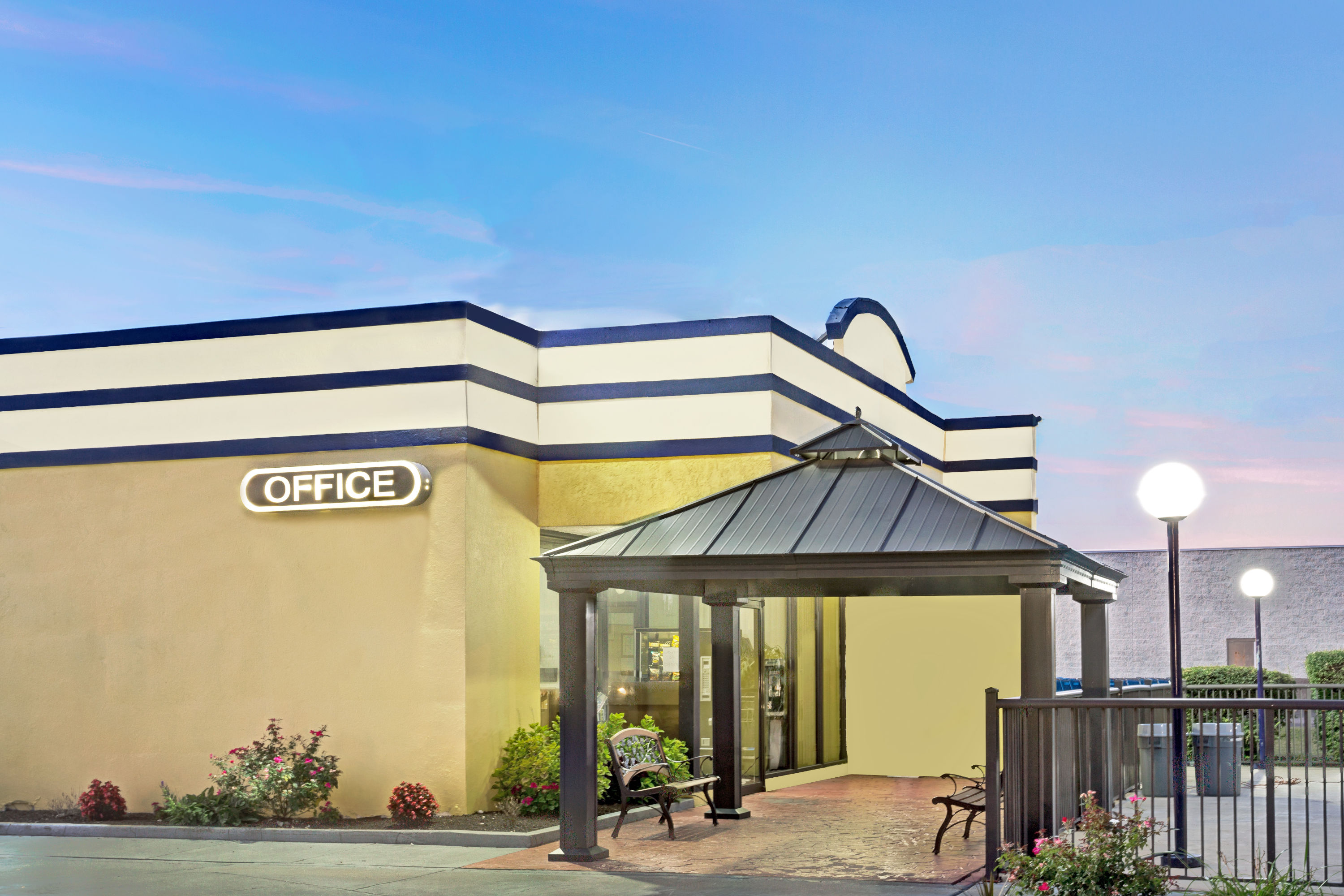 Days Inn By Wyndham Norfolk Military Circle Norfolk Va